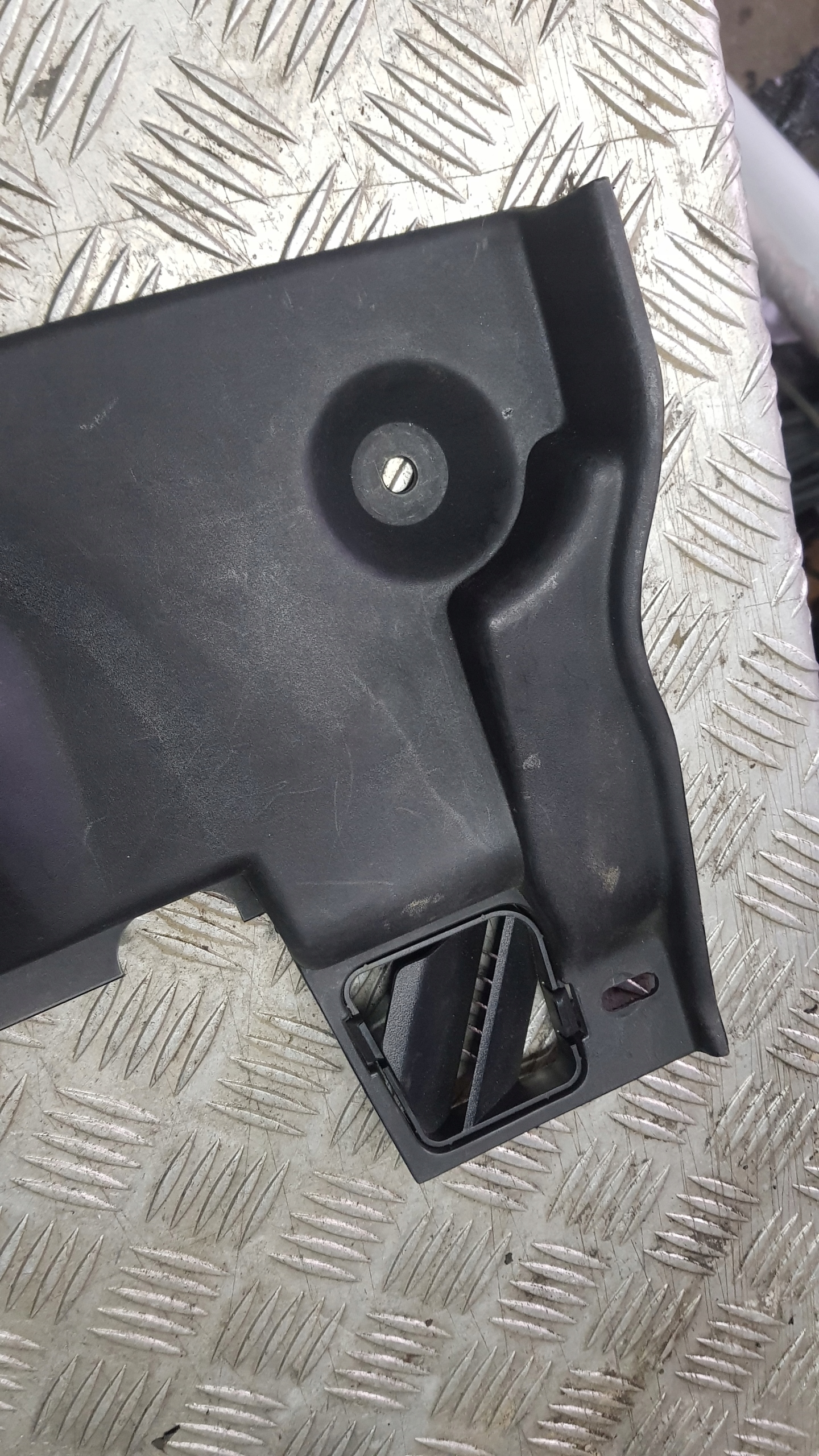 BMW E38 fedél SCHOWKA PASAZERA 8150276