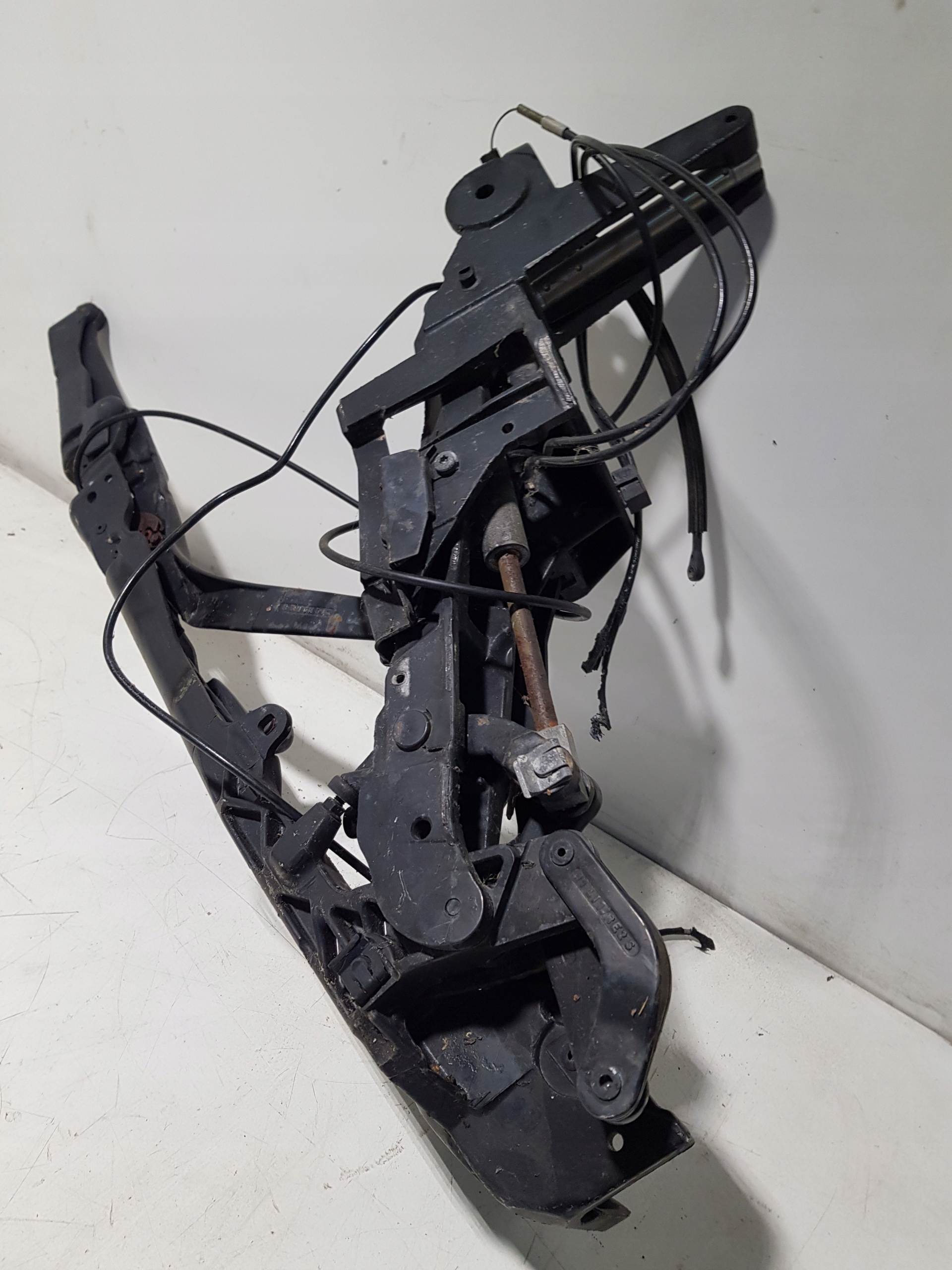 MERCEDES SL R230 hinge roofs bonnet right