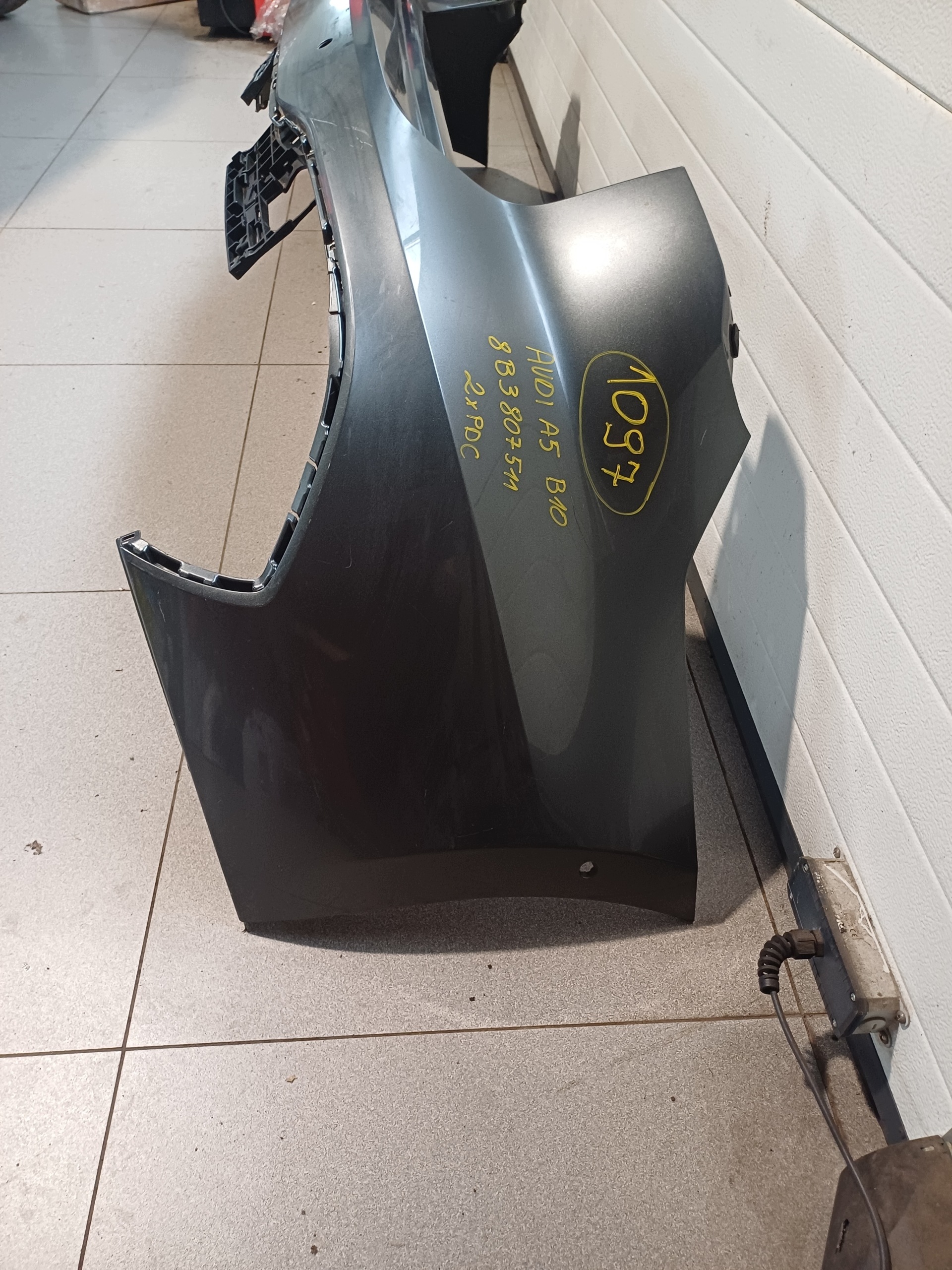 bumper rear part rear AUDI A5 B10 8B3807511 2 X PDC