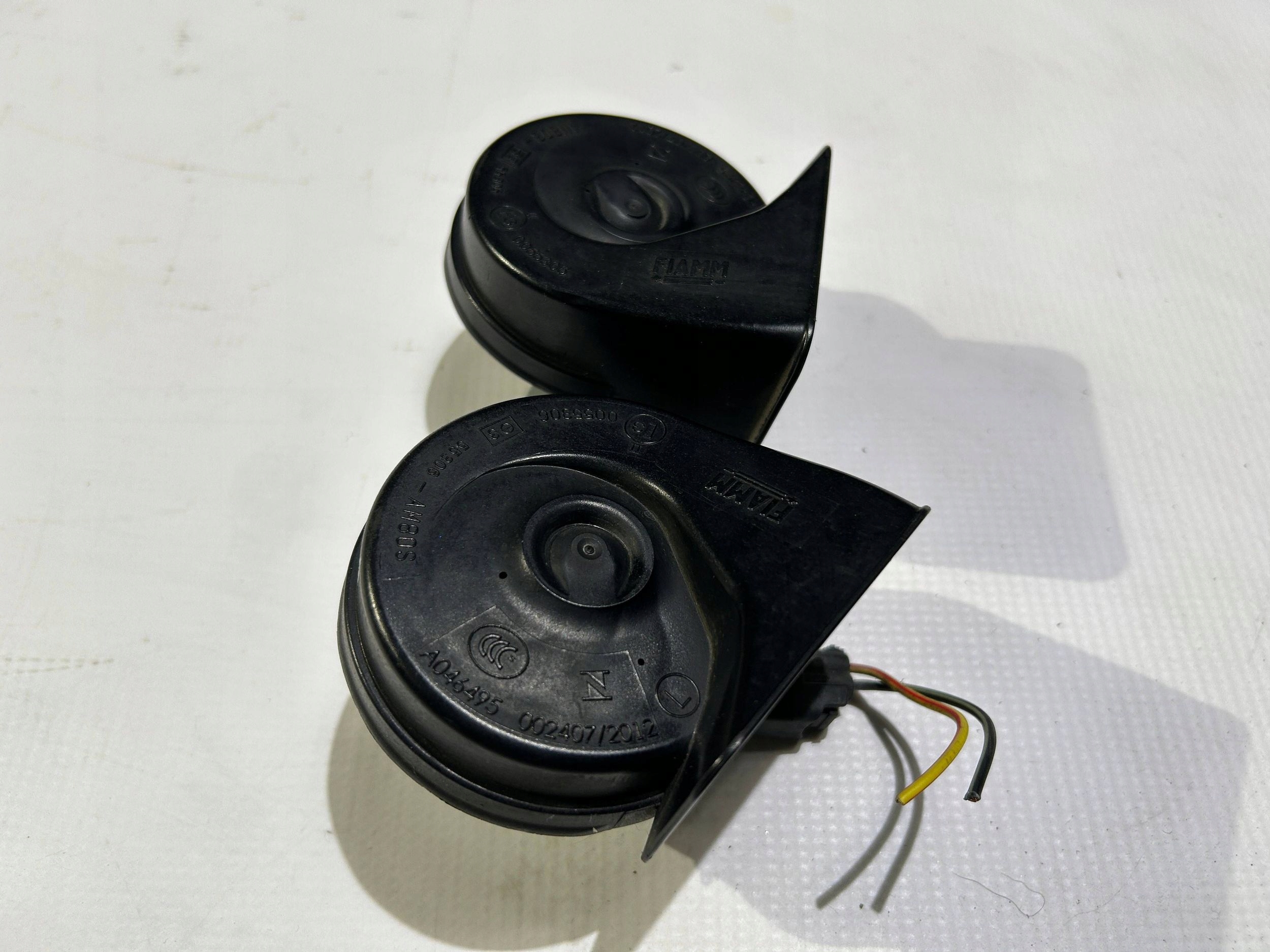Klakson sygnal dzwiekowy complete Ford Mustang 2010-2014