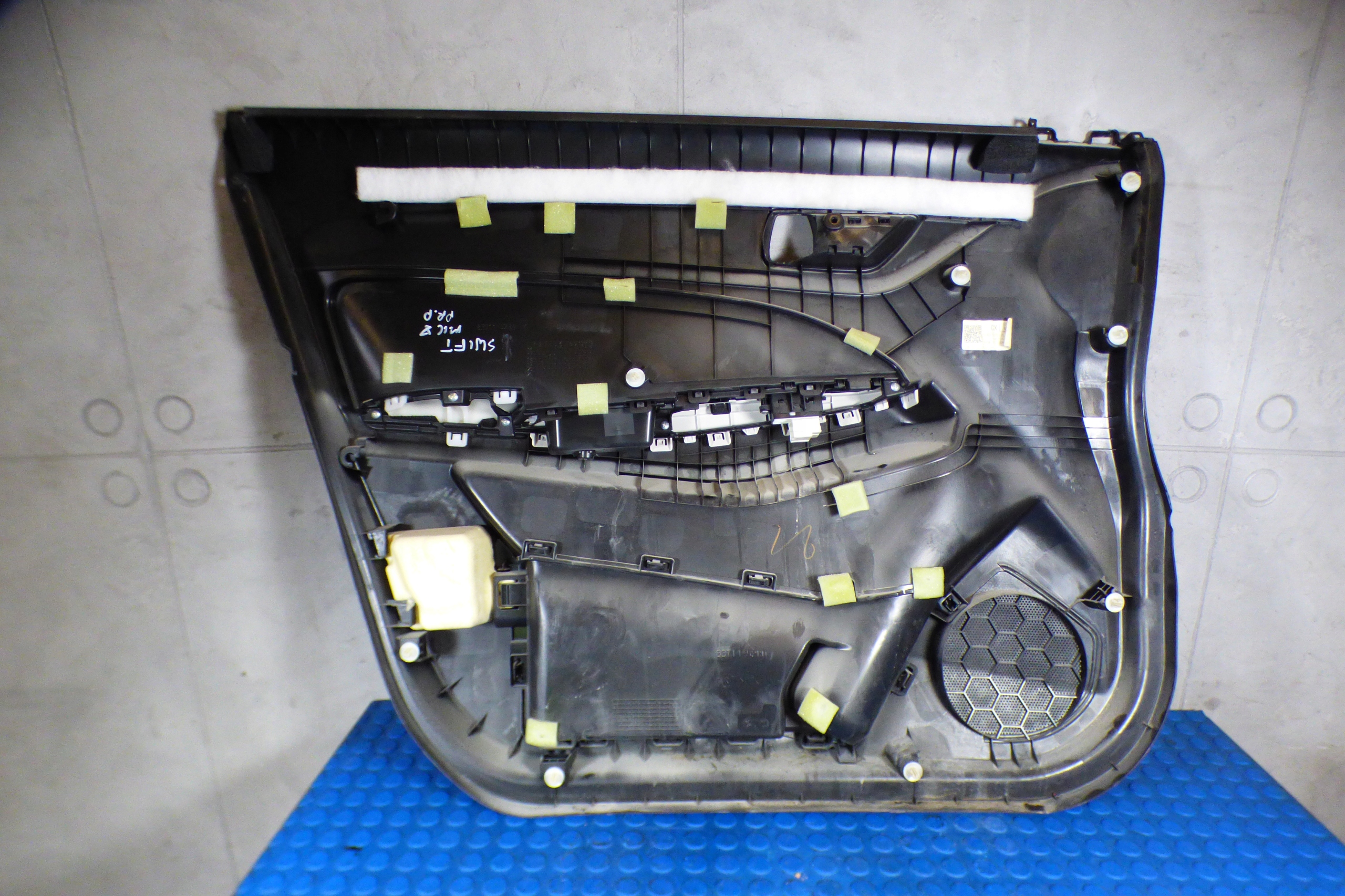 upholstery side door right front 83079-52RL0-CR2 BDB SUZUKI SWIFT VI MK8