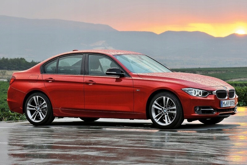 51117266198 - Галогенная фиксация справа BMW 3 F30 2012-