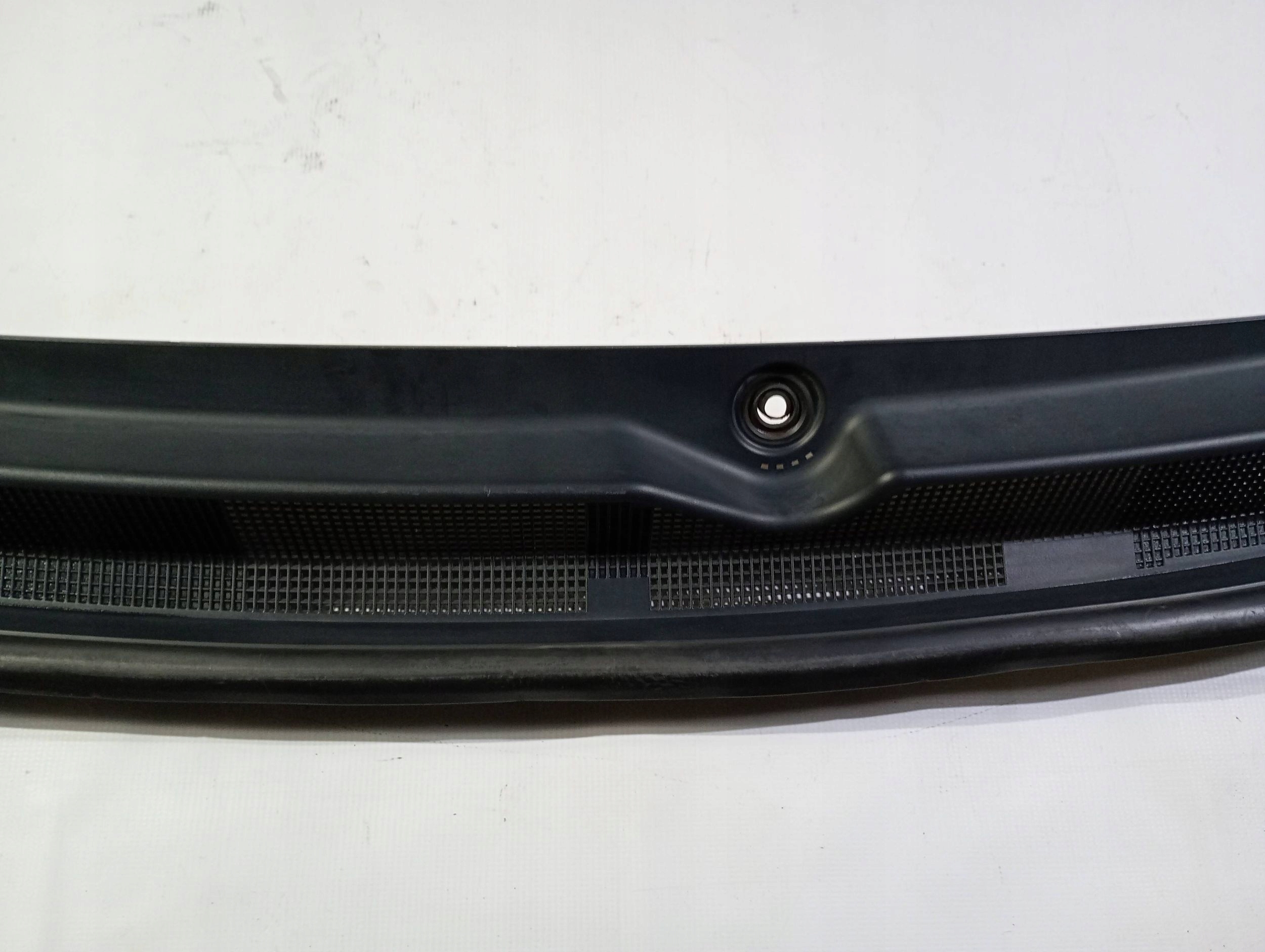 torpedo front front upper tension belt cover Chrysler Pacifica 2017