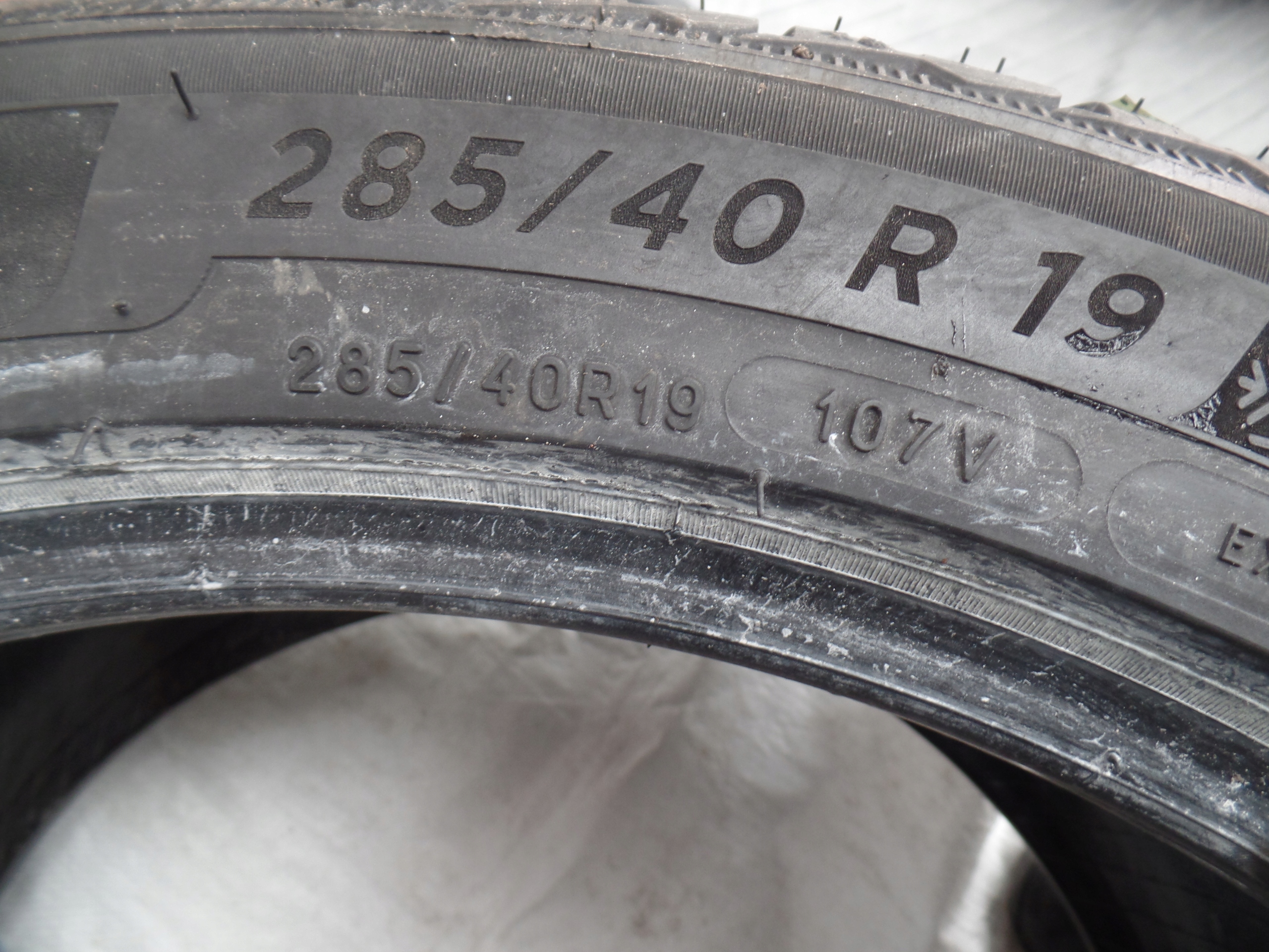 Michelin Pilot Alpin 5 5,5mm 285/40R19 107 V (3PMSF) rant ochronny * - BMW Model Pilot Alpin 5
