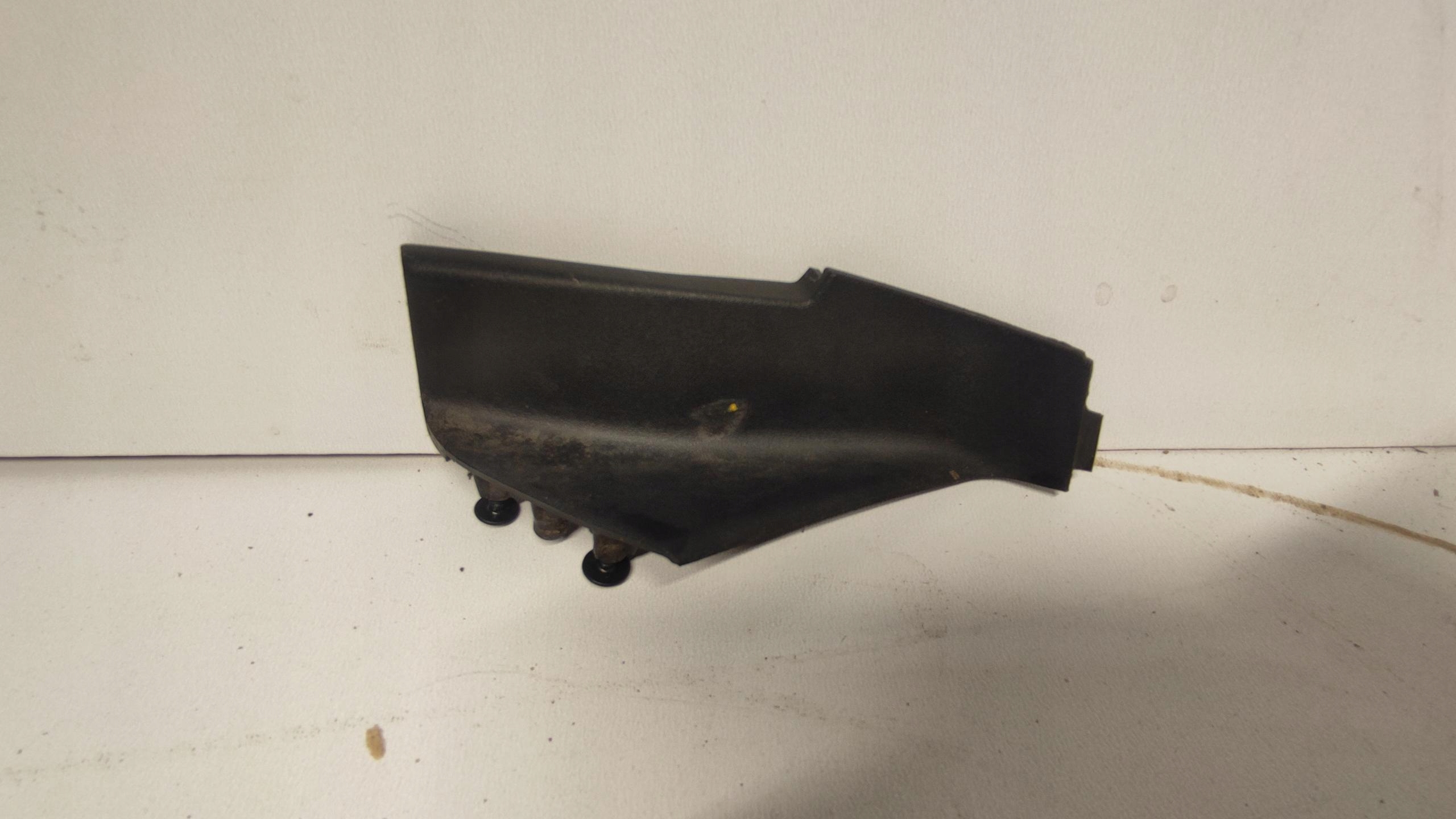 corner under the window right HYUNDAI I30 III 17-24