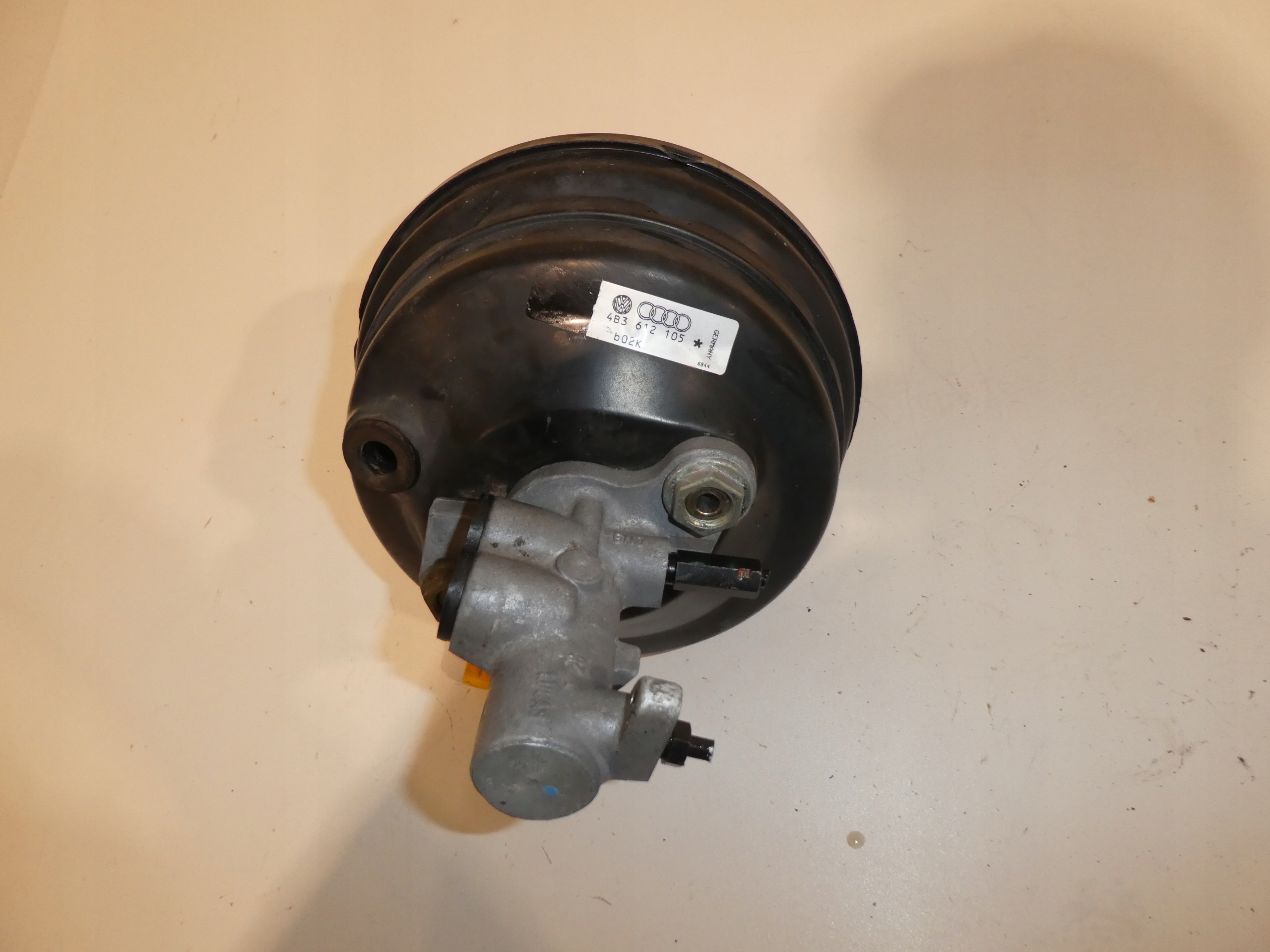 AUDI A6 C5 2.5 TDI V6 Servo bremsen 4B3612105