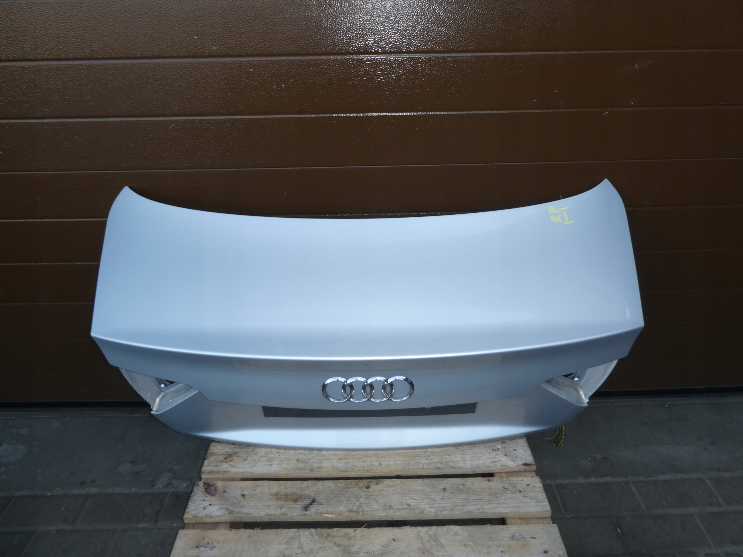 AUDI A5 8T COUPE boot door LX7W