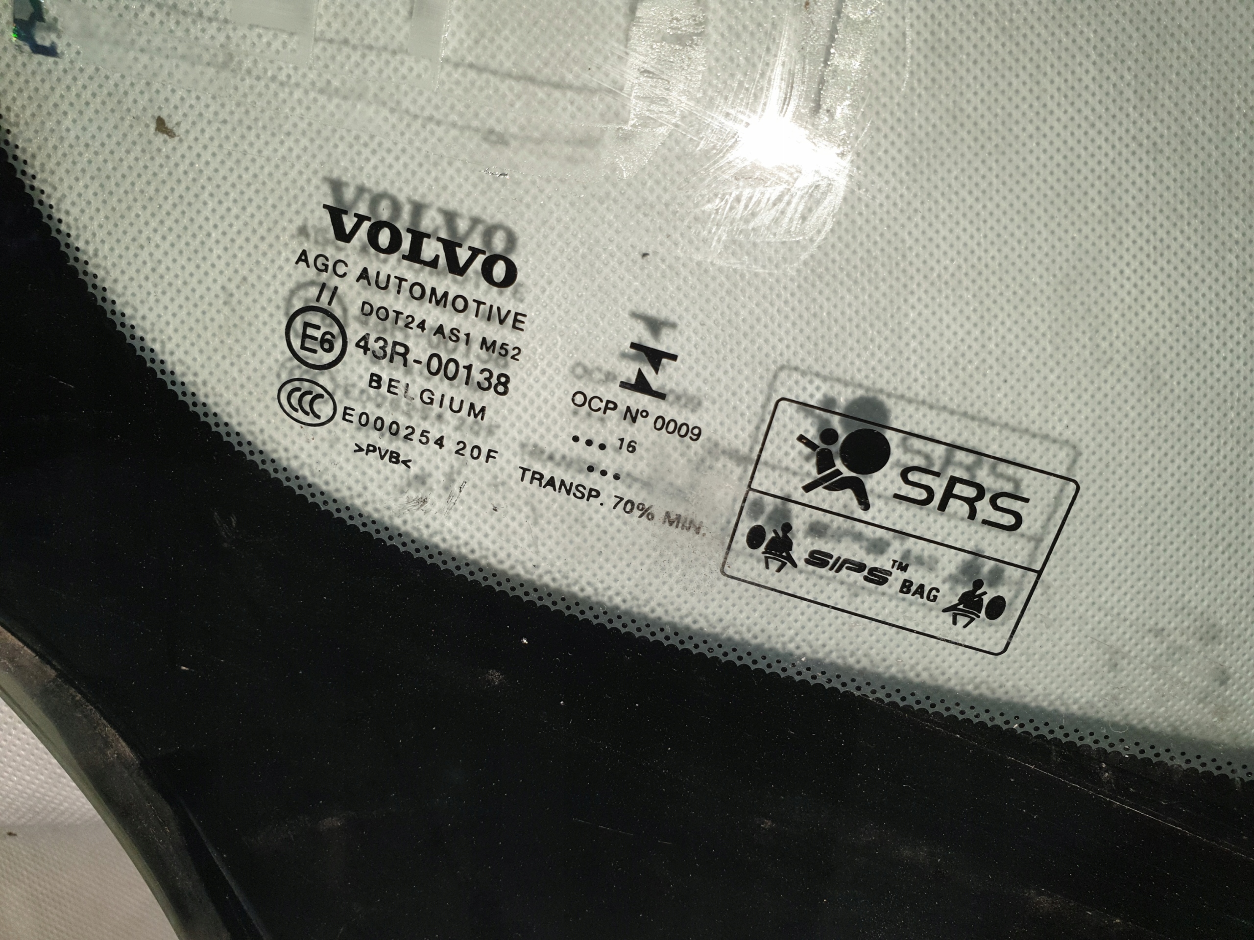 SZYBA VOLVO V40 LIFT 16r kamera oryg Numer katalogowy części 31402408