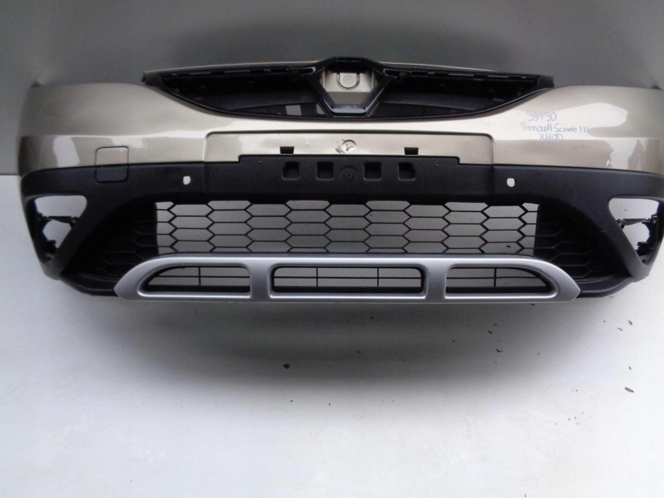Frontstoßstange RENAULT SCENIC III X-MOD NR 36790