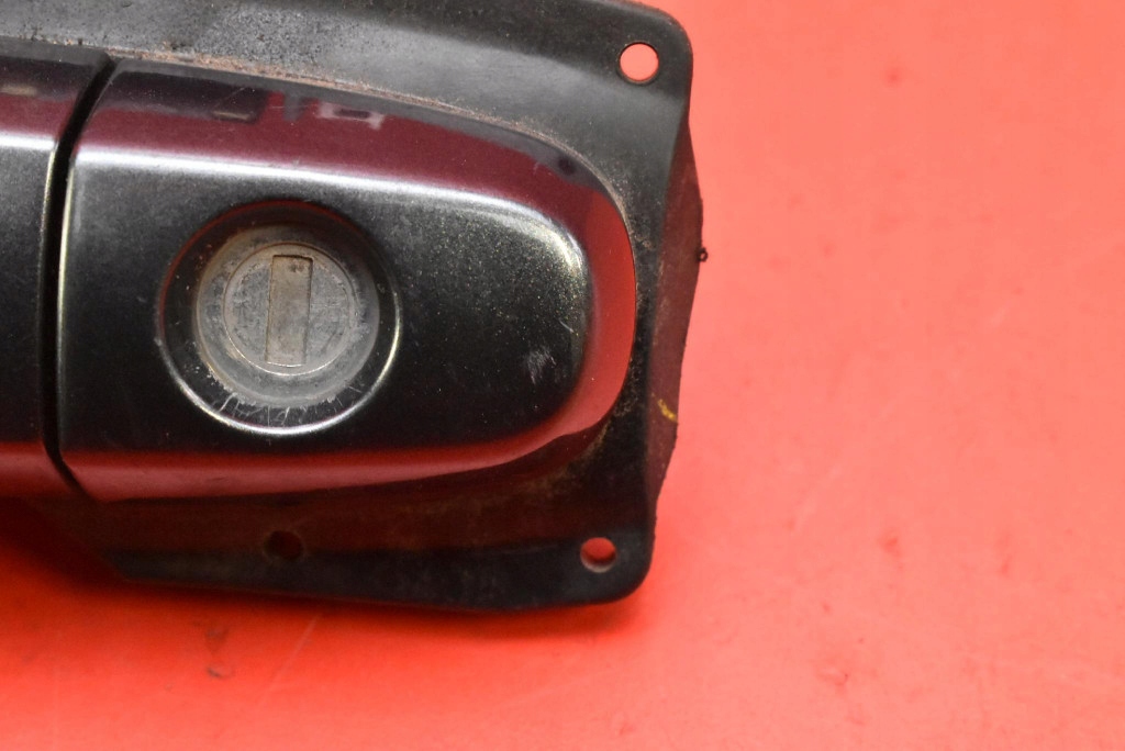 handle left front front graphitic TOYOTA RAV 4 2 II 03-06