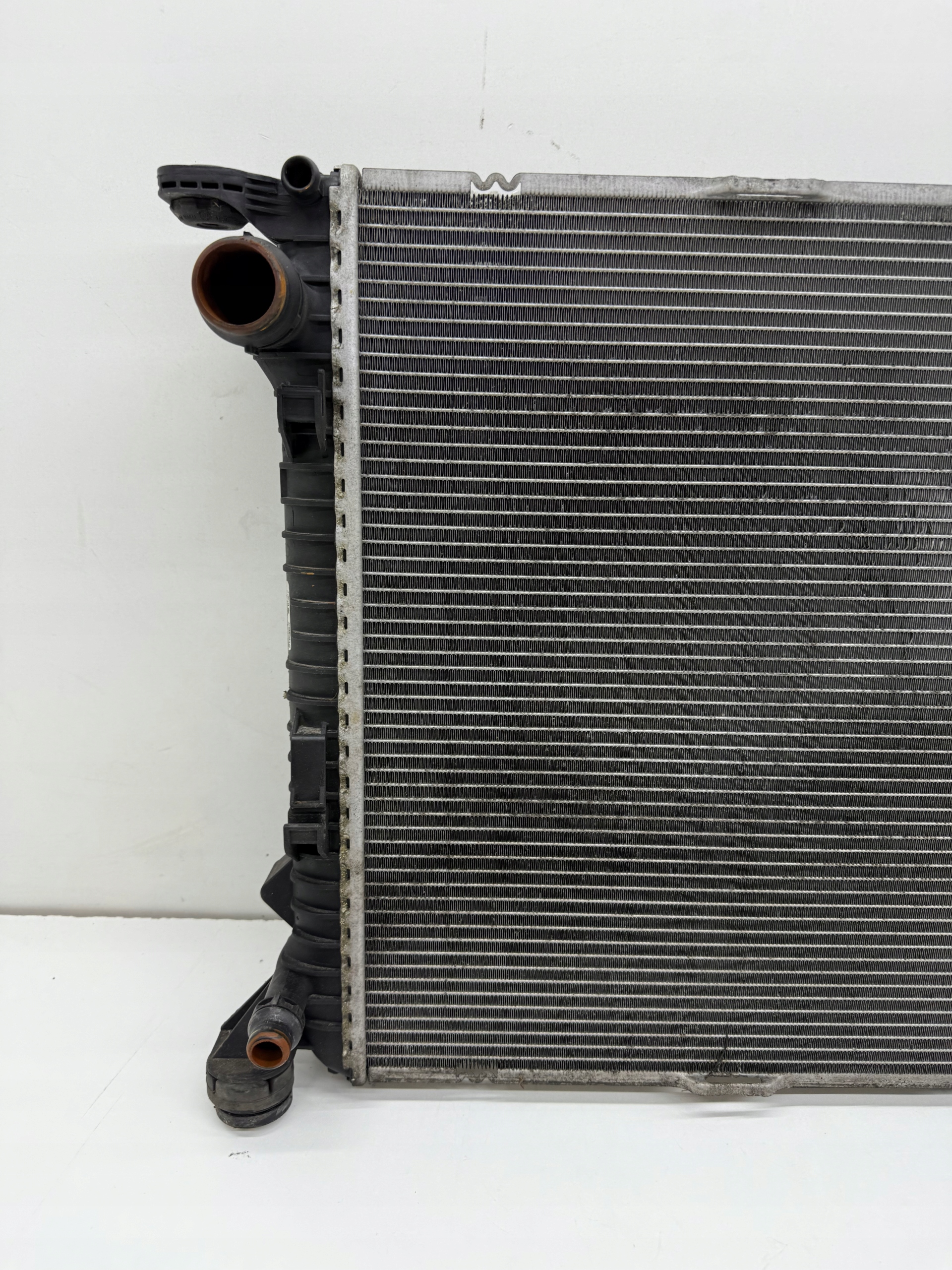 AUDI A4 B8 A5 8T A6 C7 3.0 TDI water cooler CALA original!