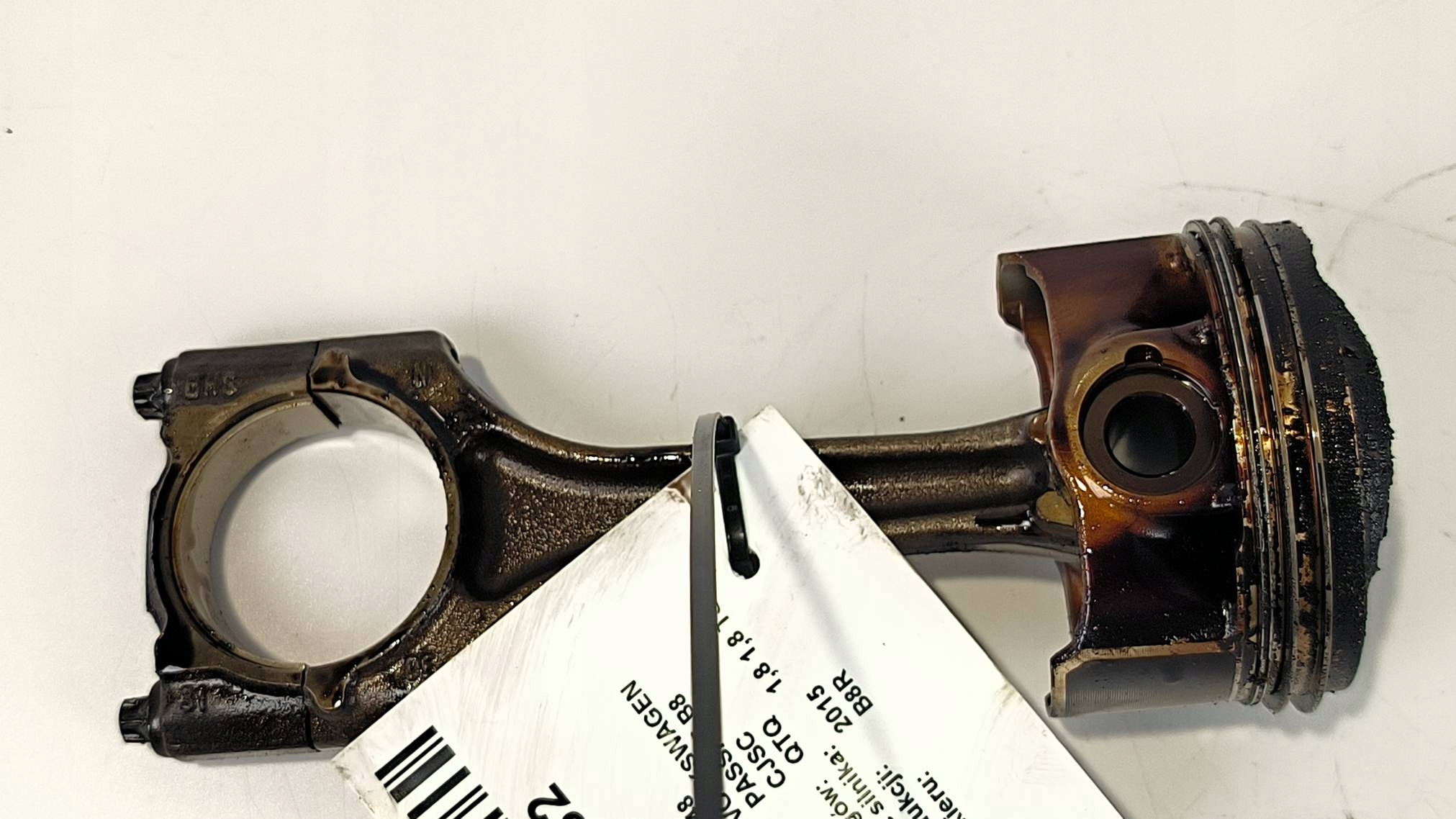 piston VOLKSWAGEN PASSAT B8