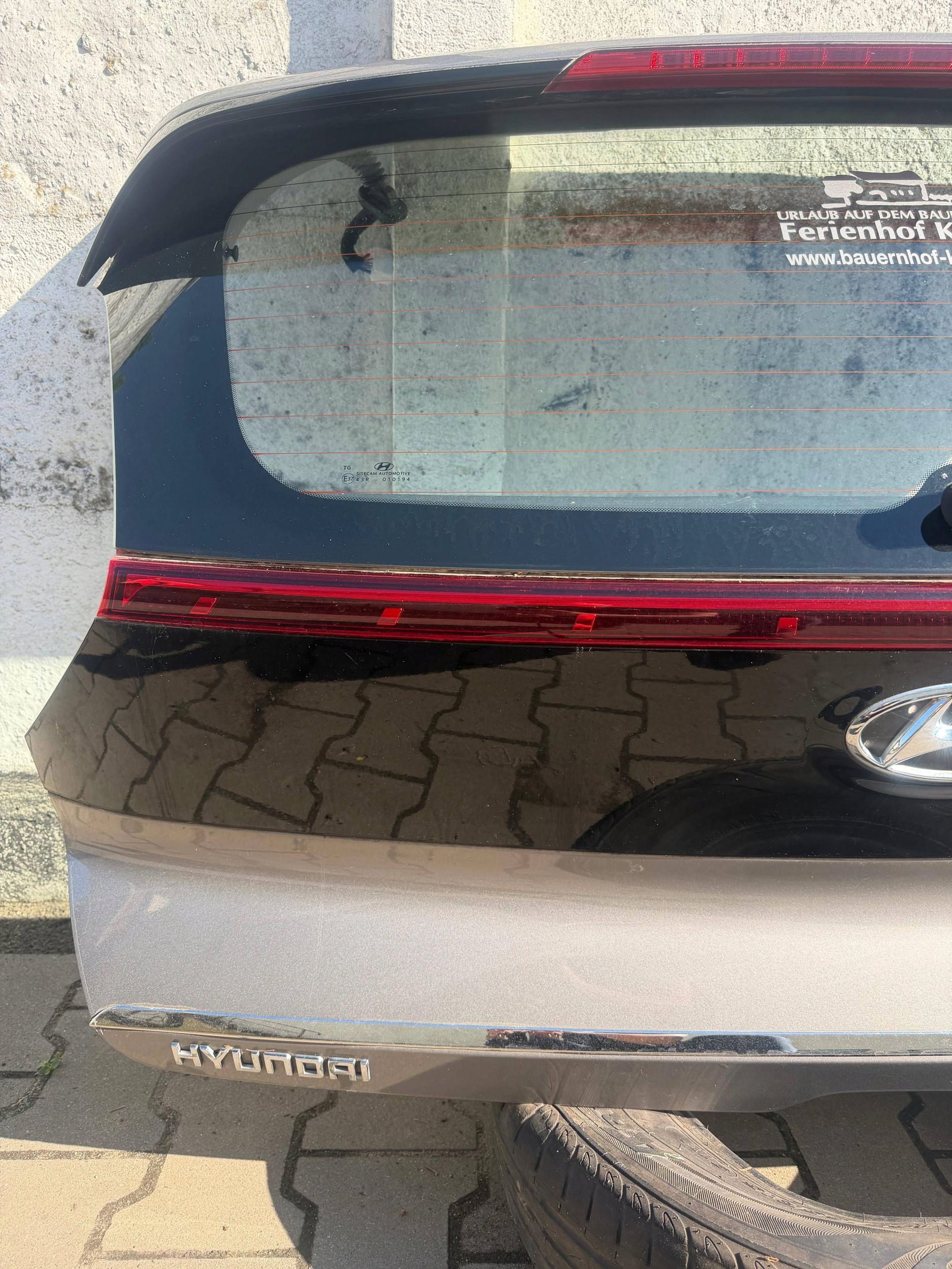 HYUNDAI BAYON boot door rear complete LAKIER R3W 2021