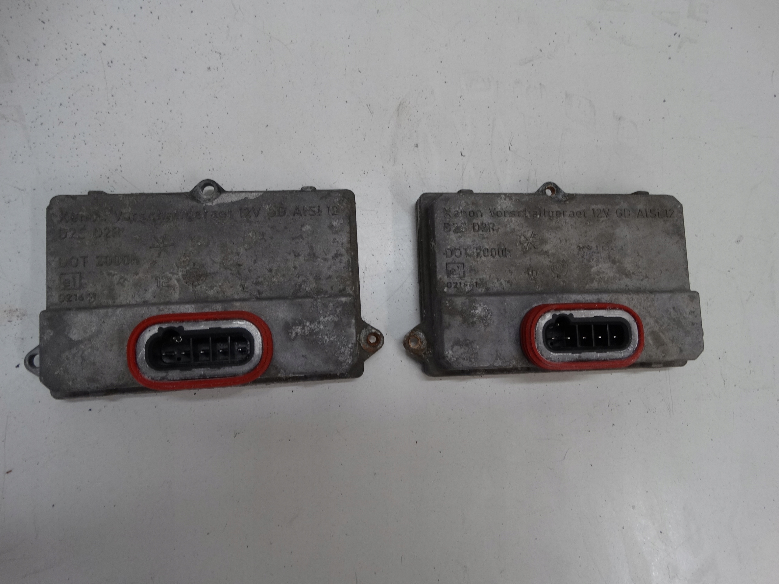 control unit XENON HELLA 5DV008290 OPEL