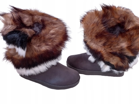 

Zamszowe Szare Mukluki 38 Emusie Botki Z Futerkiem