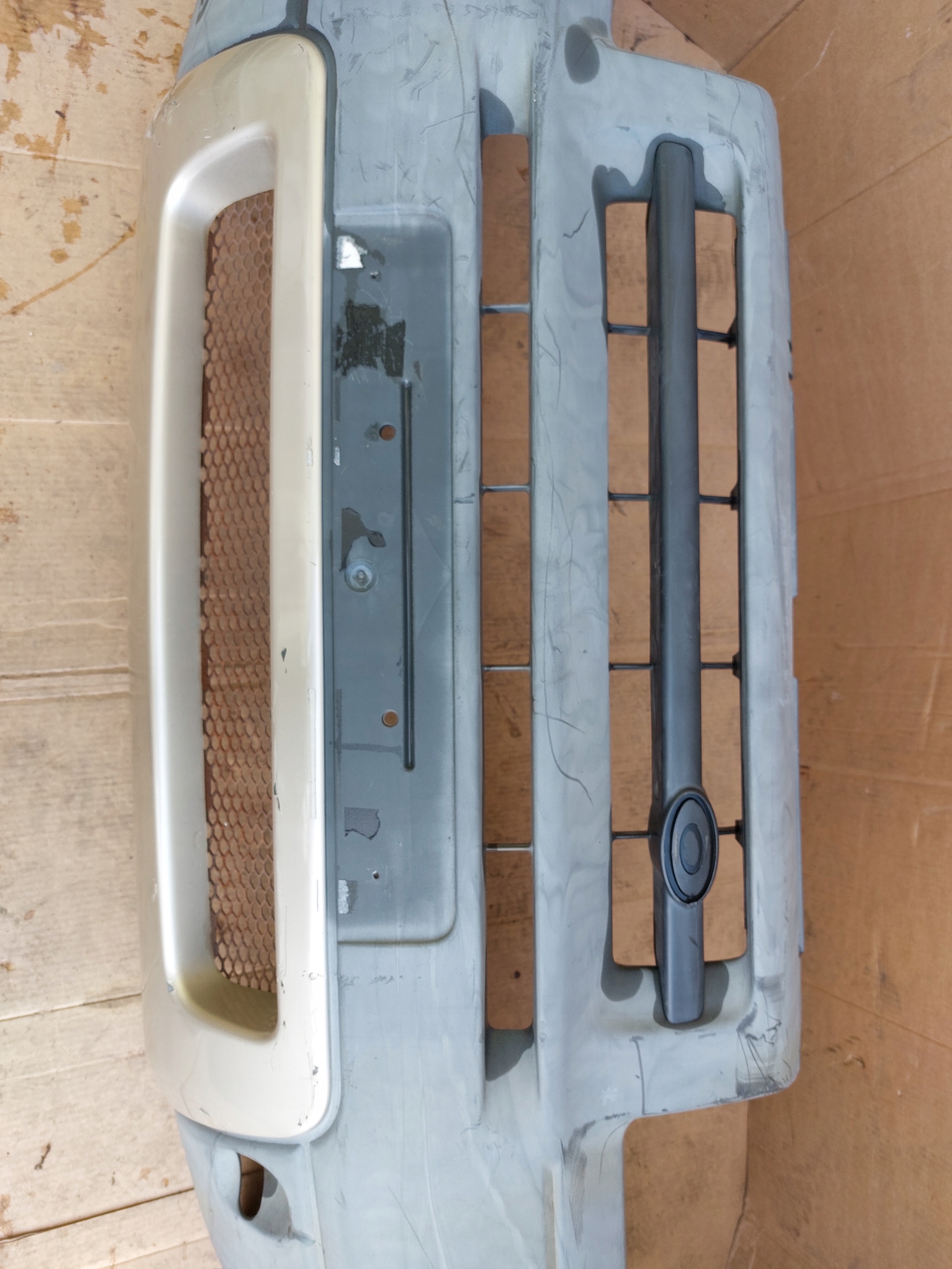 front bumper LAND ROVER FREELANDER and