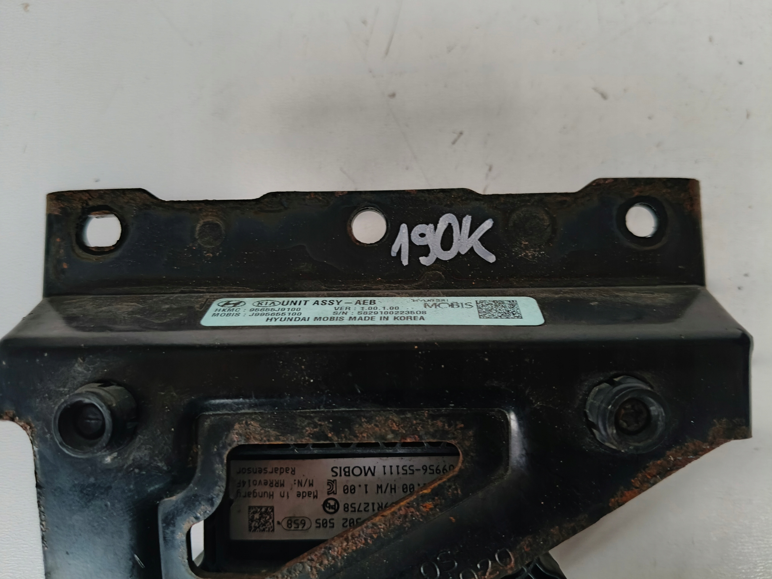 RADAR DISTRONIC ACC sensor HYUNDAI J9956-55111