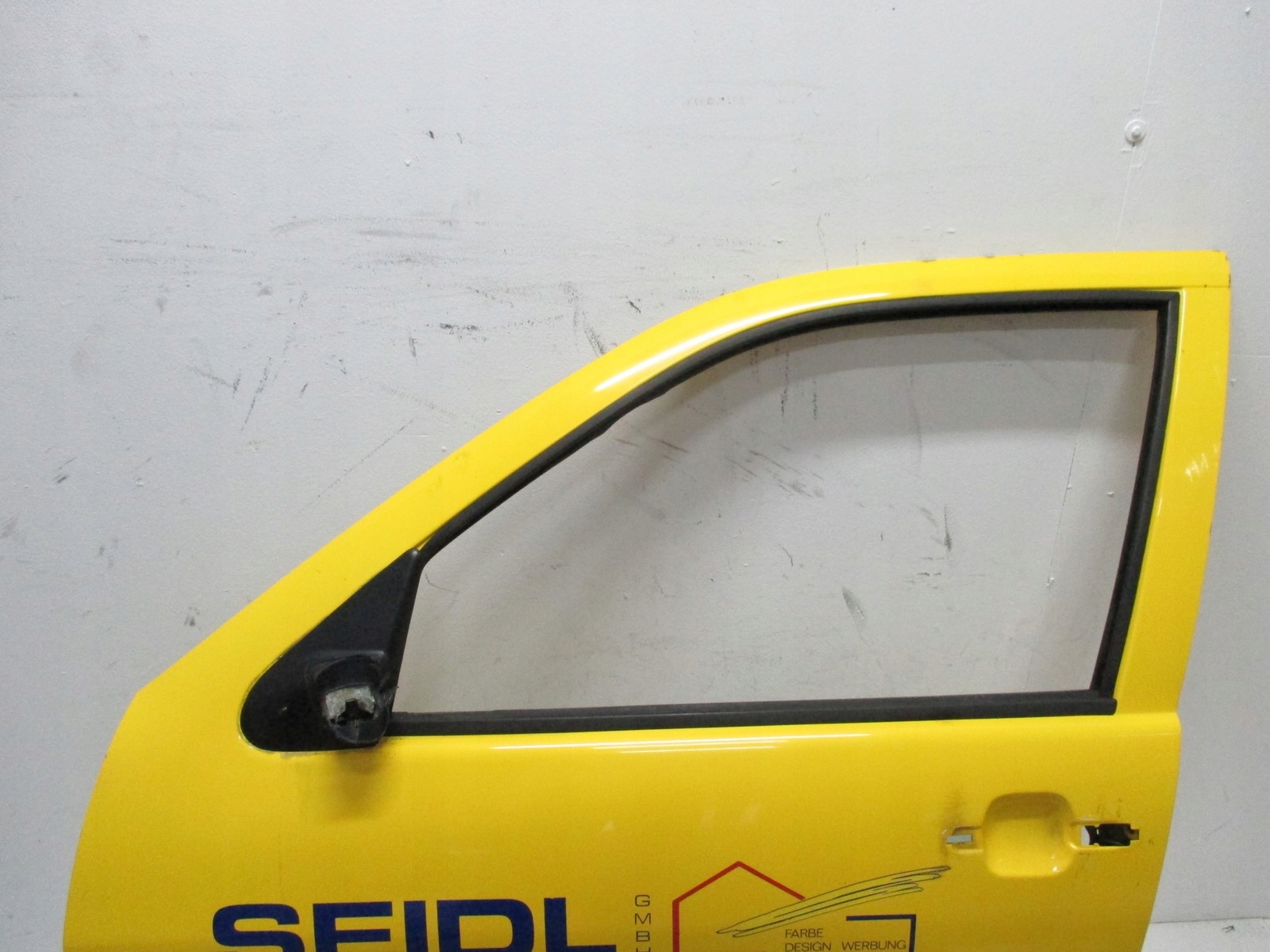 door SEAT IBIZA 6K0 left front