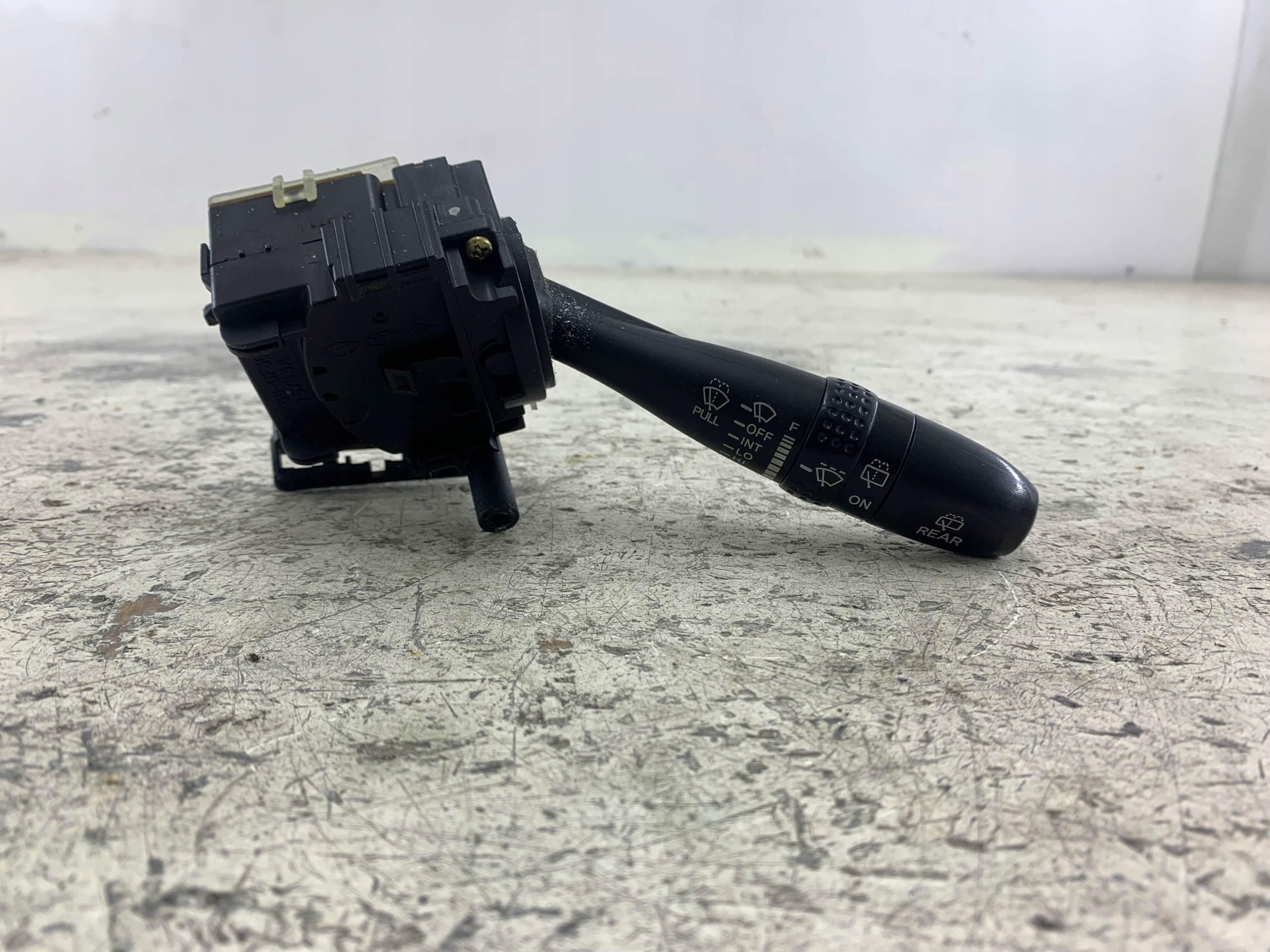KIA PICANTO et commodo lave glaces