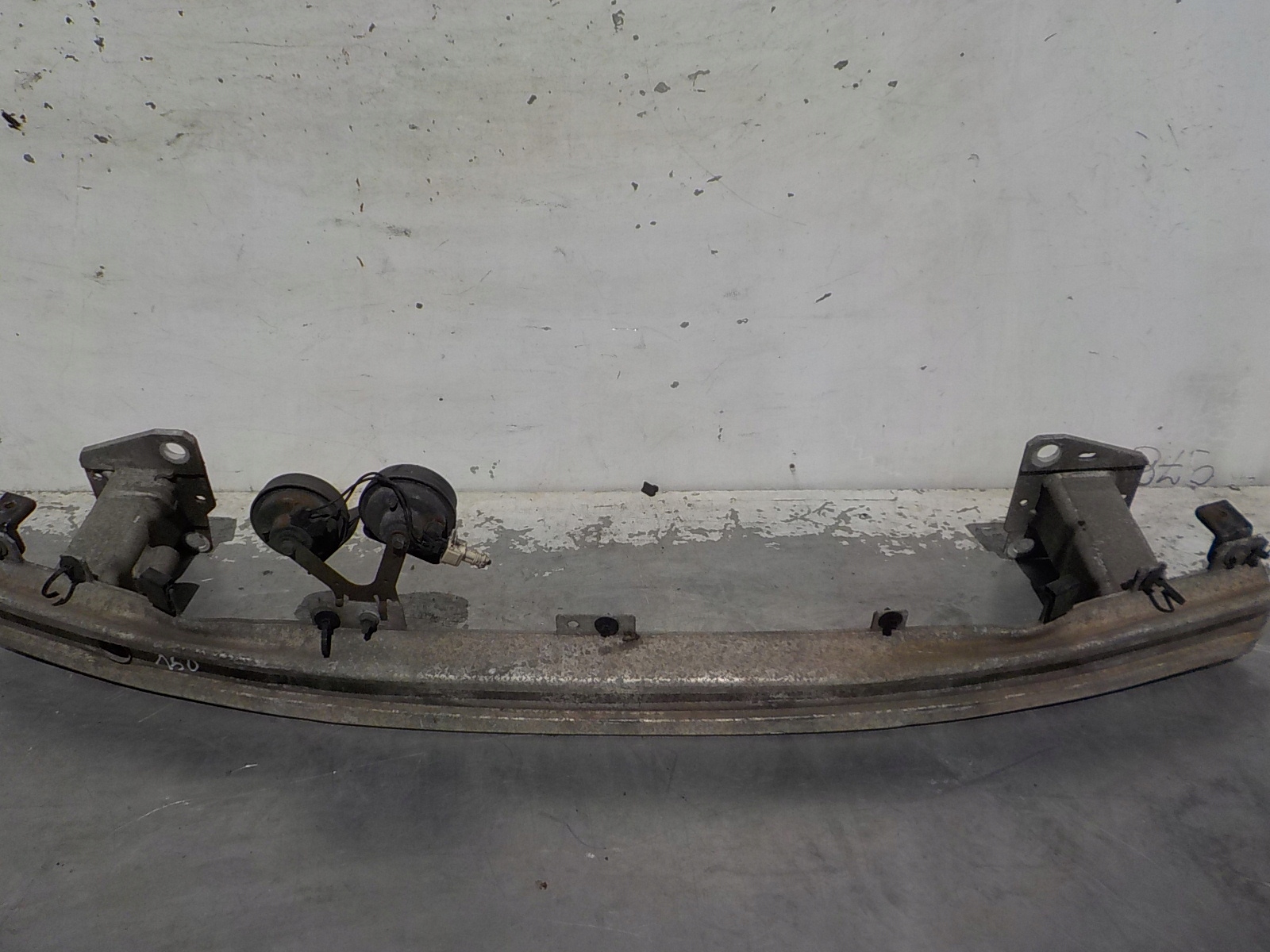 150 RENAULT SCENIC III sider pillar of a bumper front
