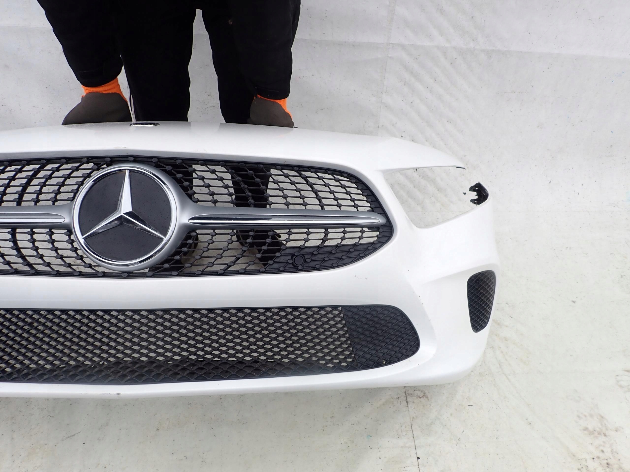 MERCEDES A-KLASA W177 18- bumper front front
