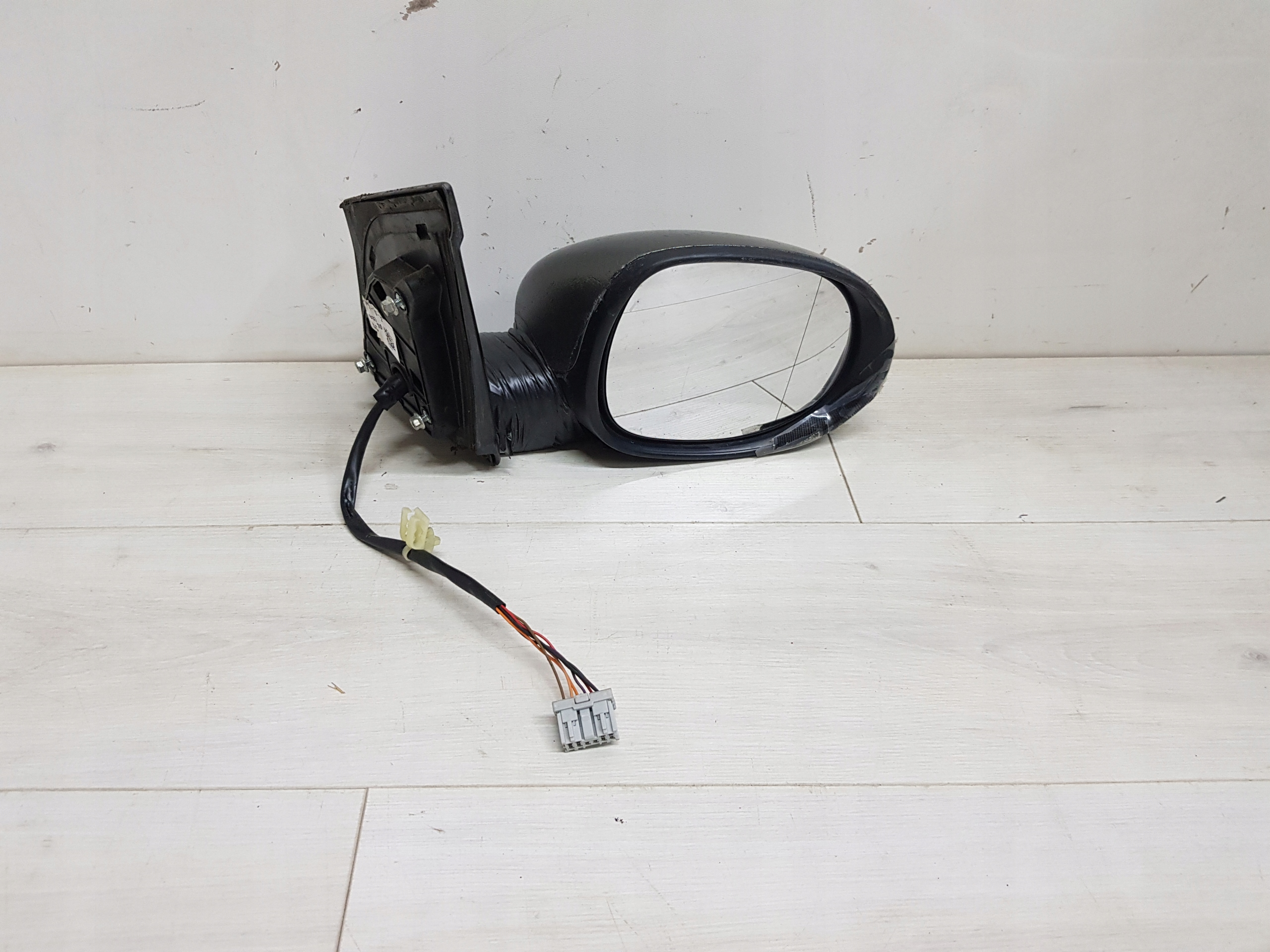 Lusterko prawe NH701M 7PIN Honda Civic VIII 05-11