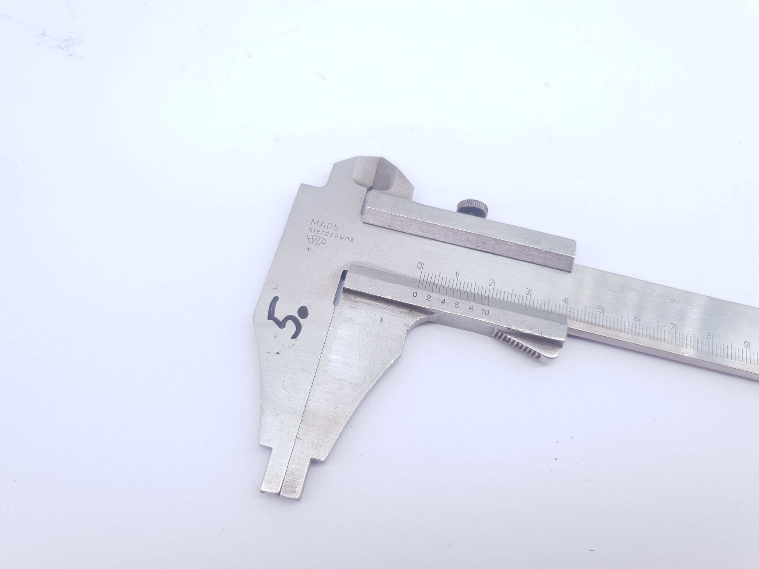 Suwmiarka 400 FWP 0,05 mm ze stali nierdzewnej EAN (GTIN) 5905815035061