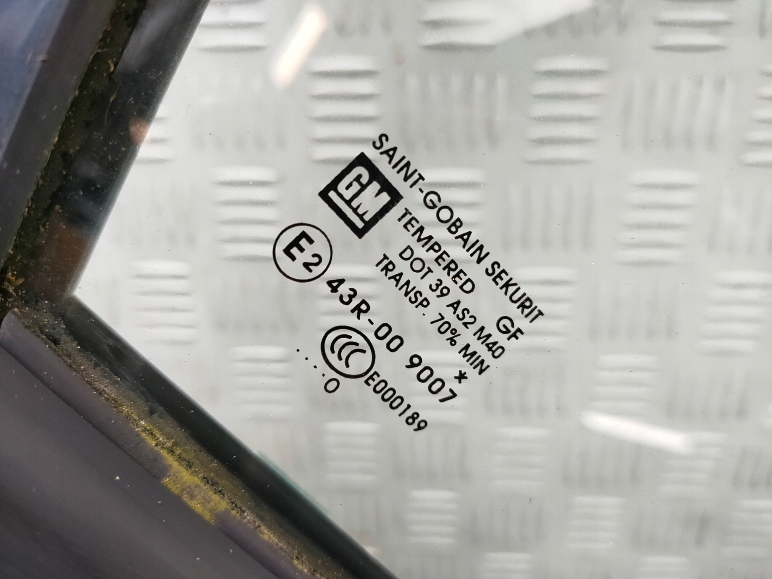OPEL CORSA D 06-14 3D door right complete colour Z168