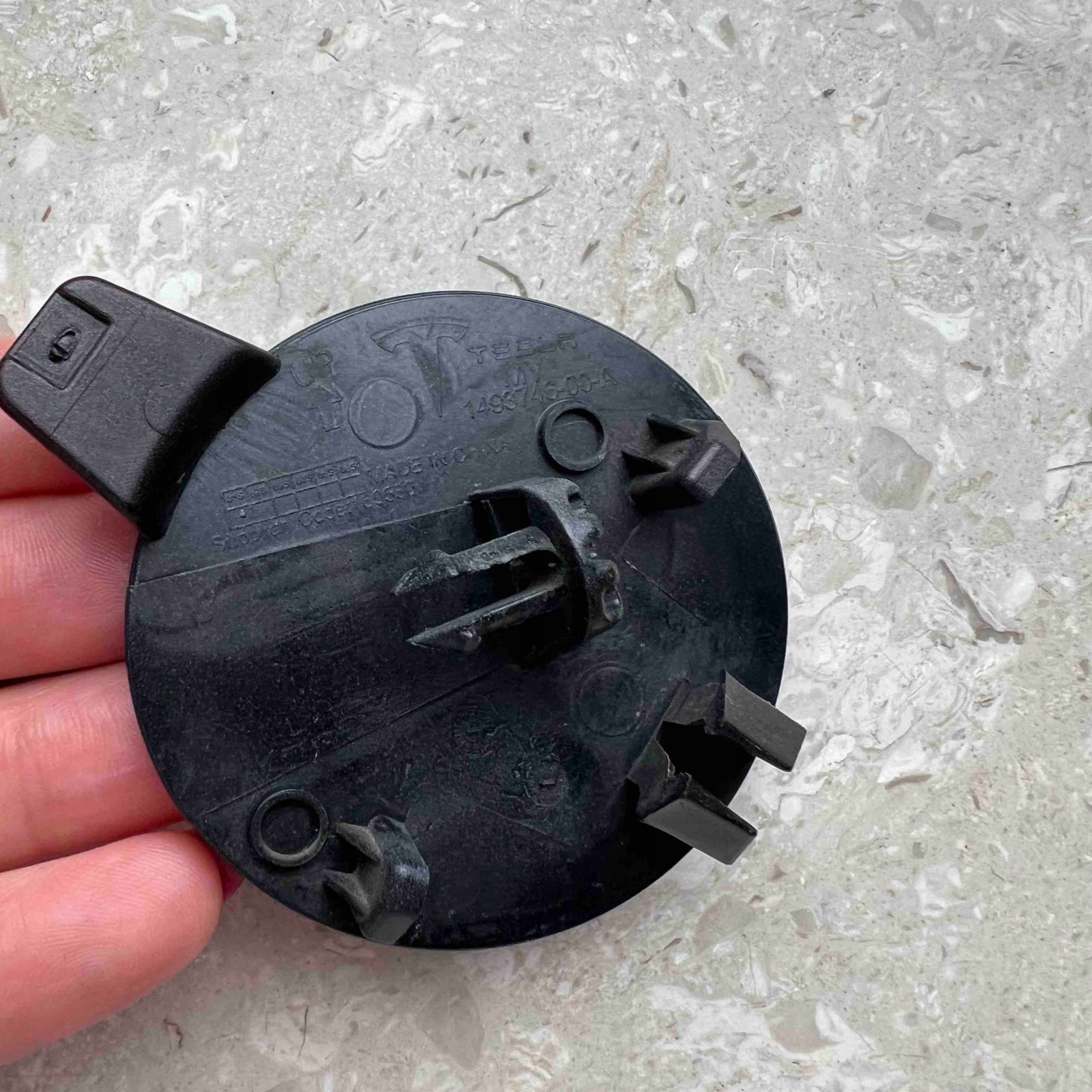 TESLA MODEL Y 2020-> towing hook cap bumper front 149374600A