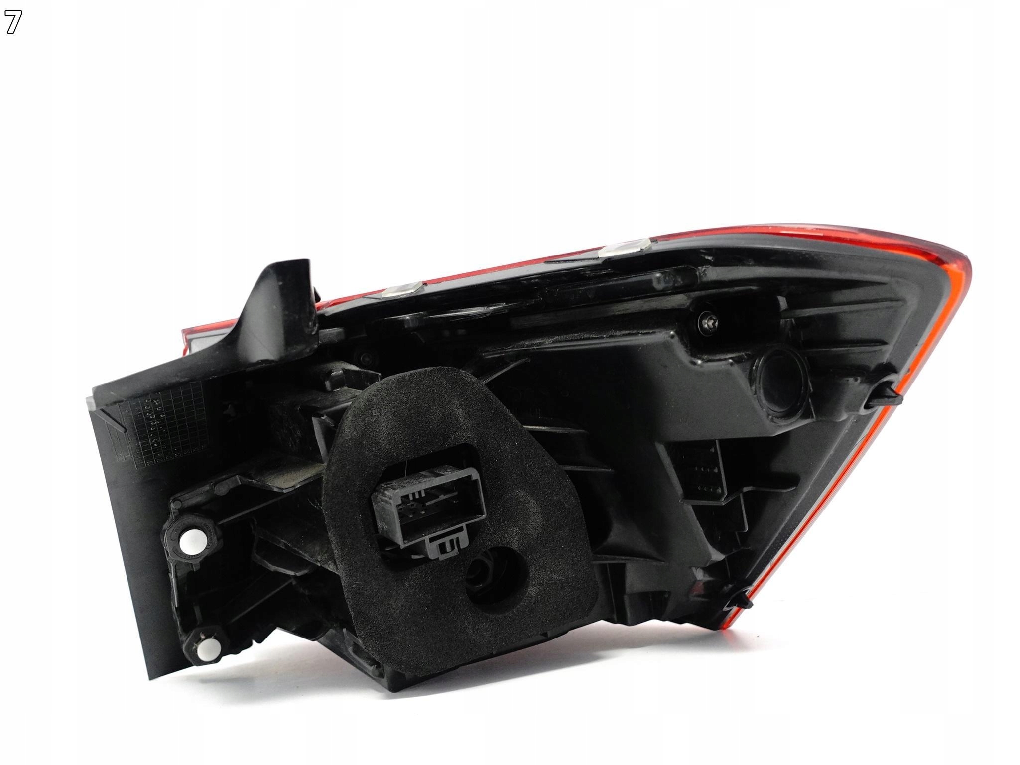 VW T-ROC 2GA LIFT 21- light LED left rear part EU