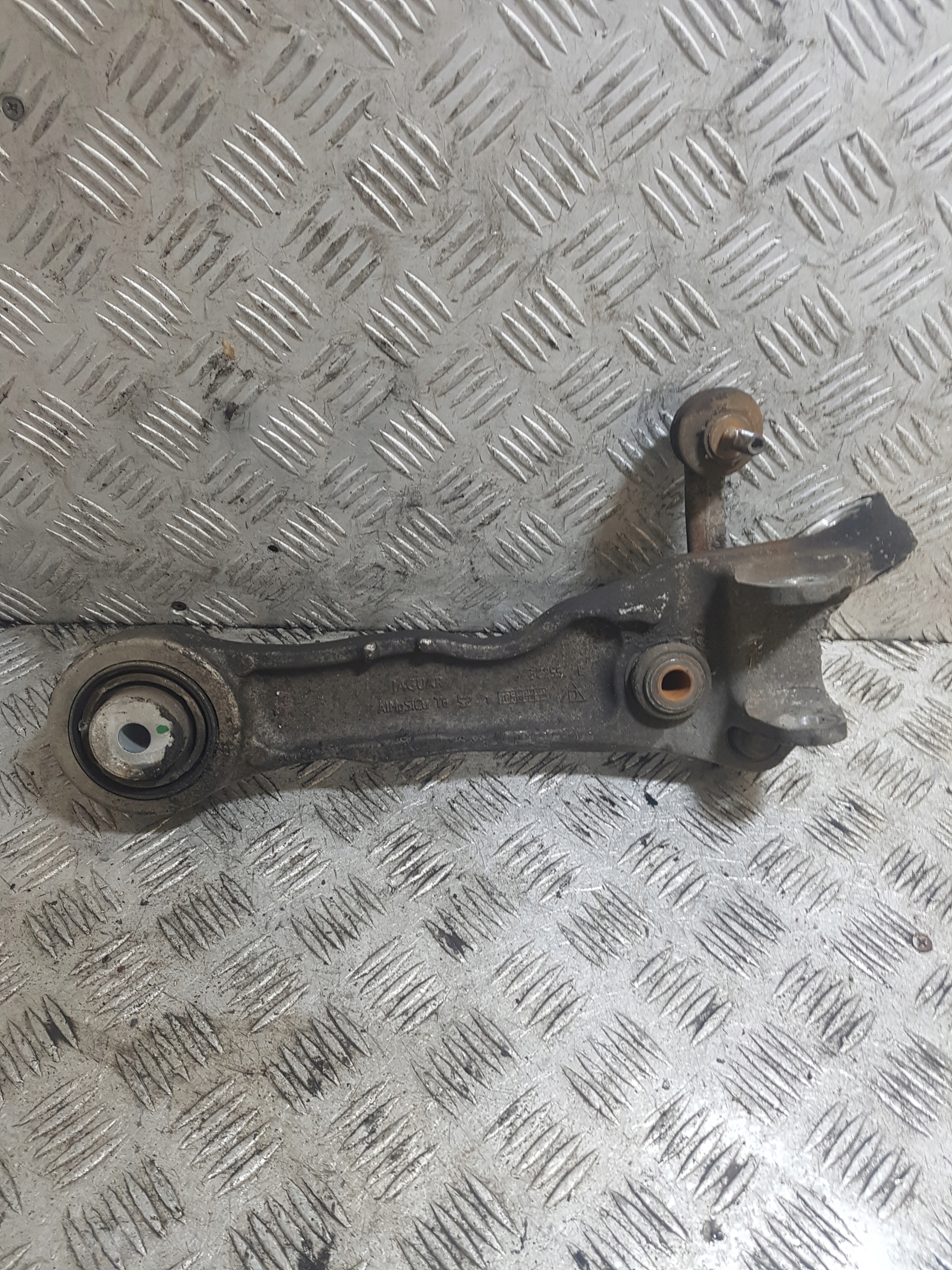 arm left front JAGUAR XF