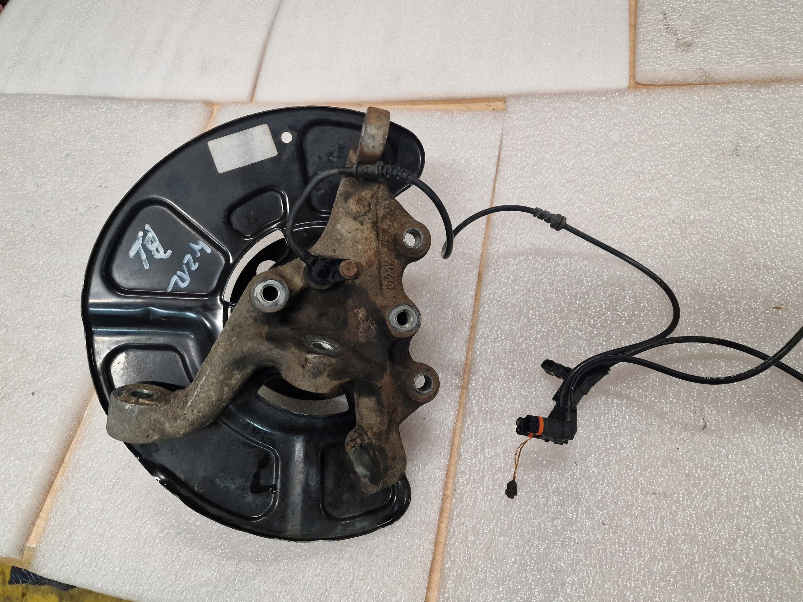 swing front left MERCEDES W212 2.2 CDI