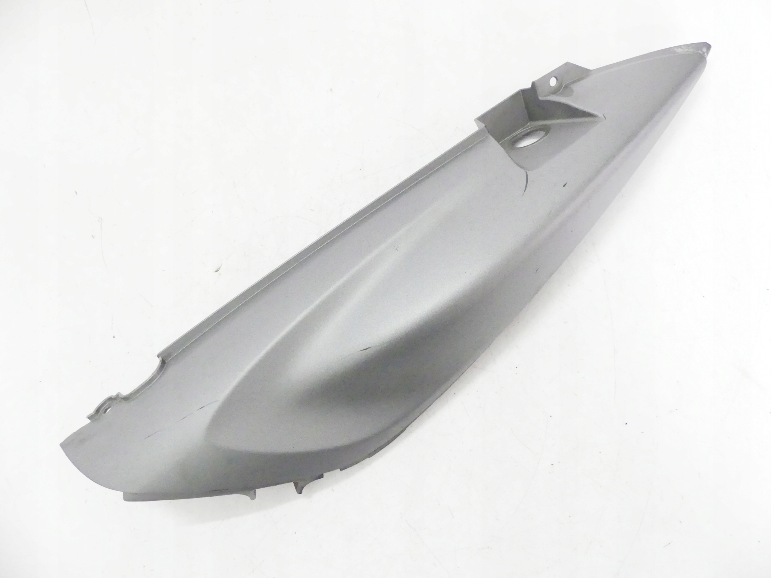 47211-11J0 - БІЧНИЙ ОБТІЧНИК ХВІСТ L SUZUKI DL 650 V-STROM 12-16