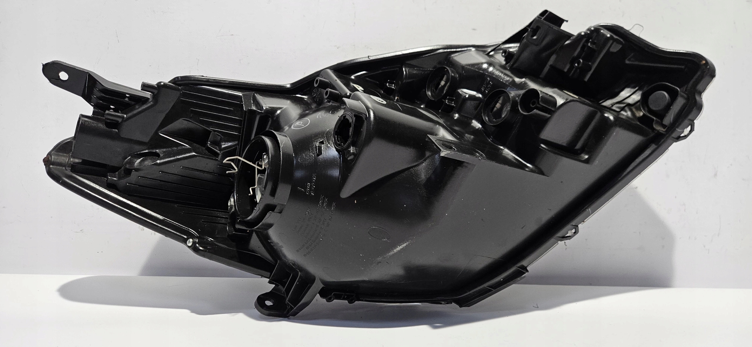 light left front TOYOTA YARIS III 11-20 original