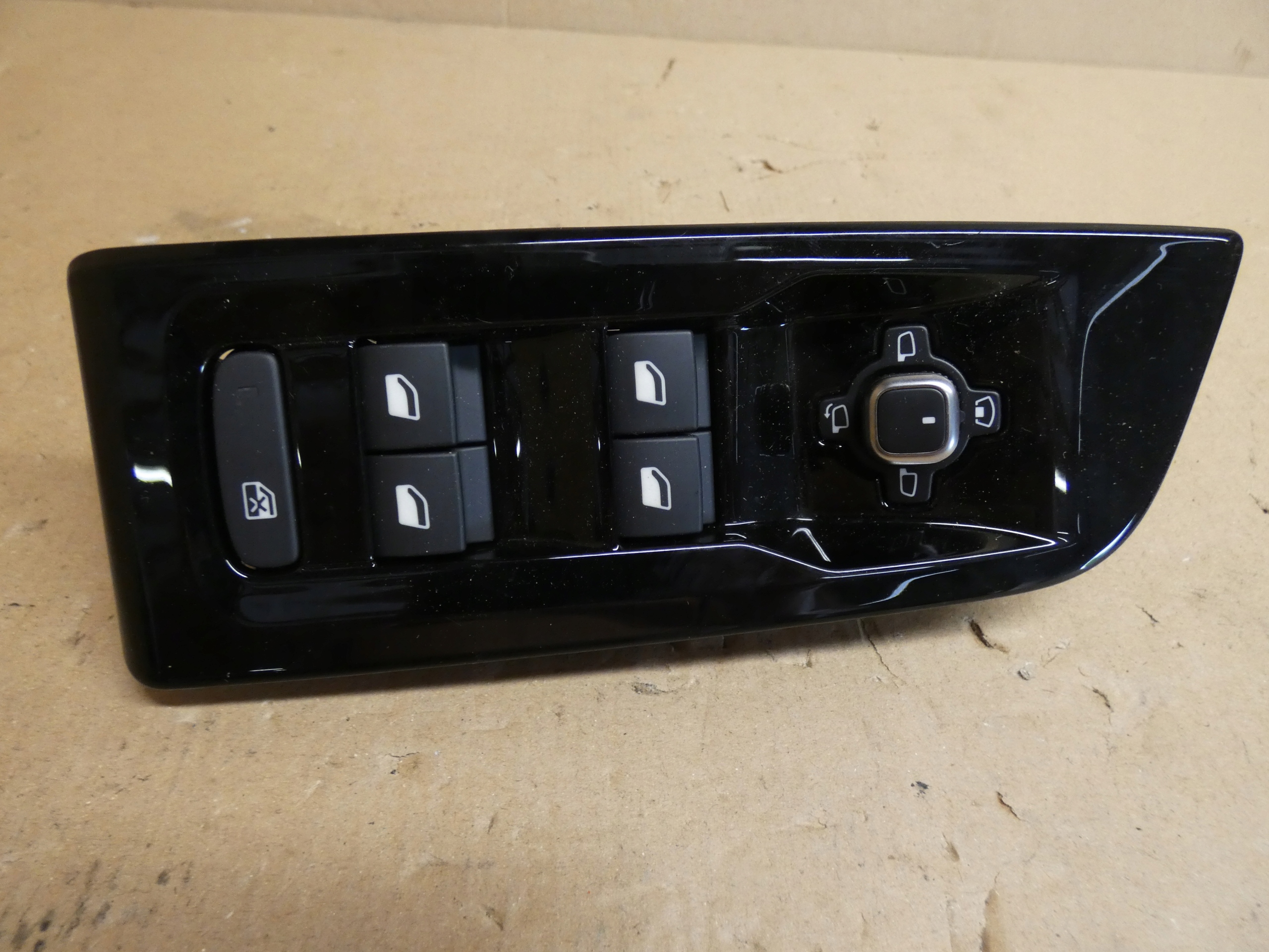 CITROEN C5X C5 X control panel window control switch 98148907ZD 98394985ZD