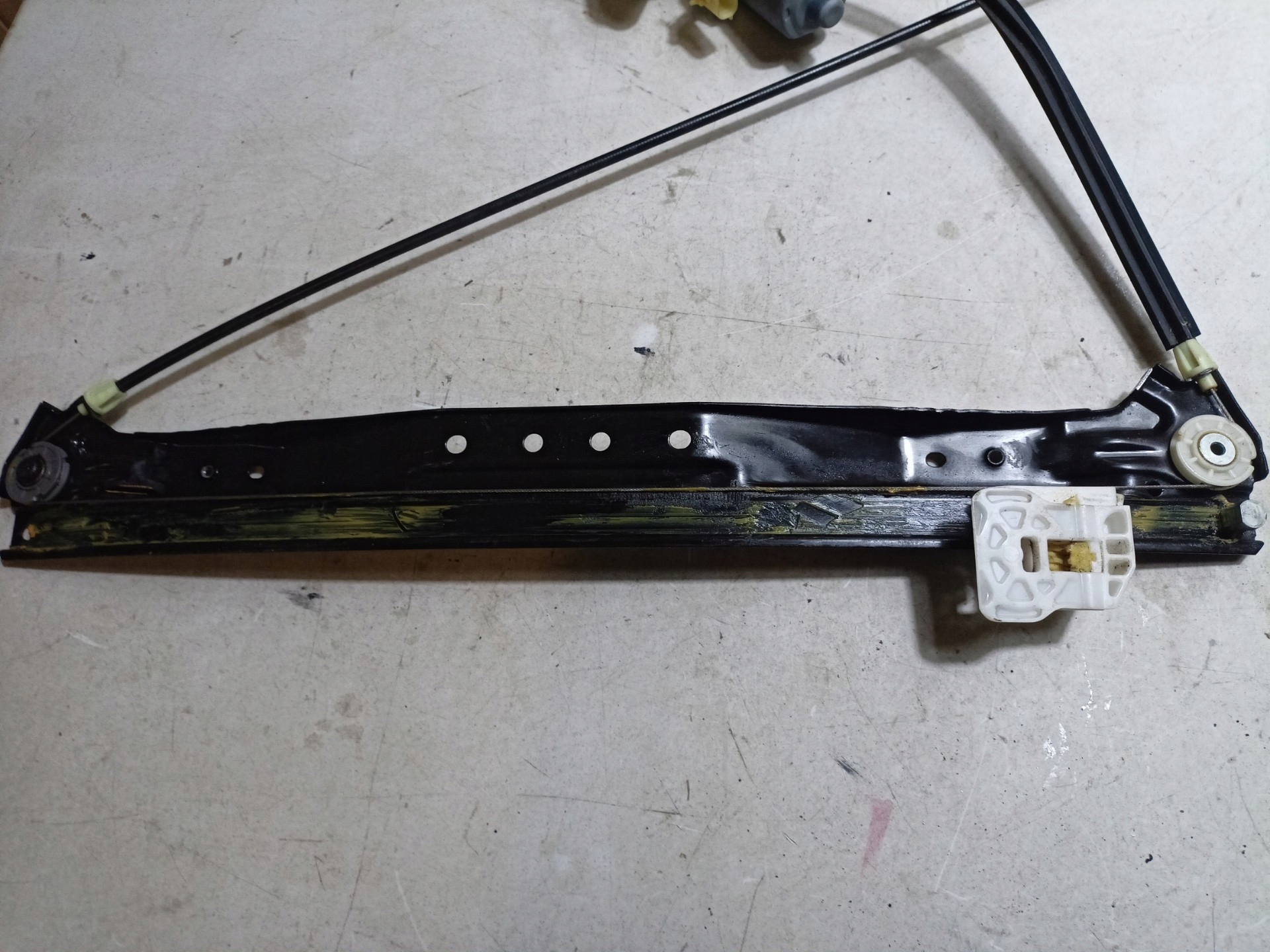window regulator electrical rear part right side Chrysler Town and Country