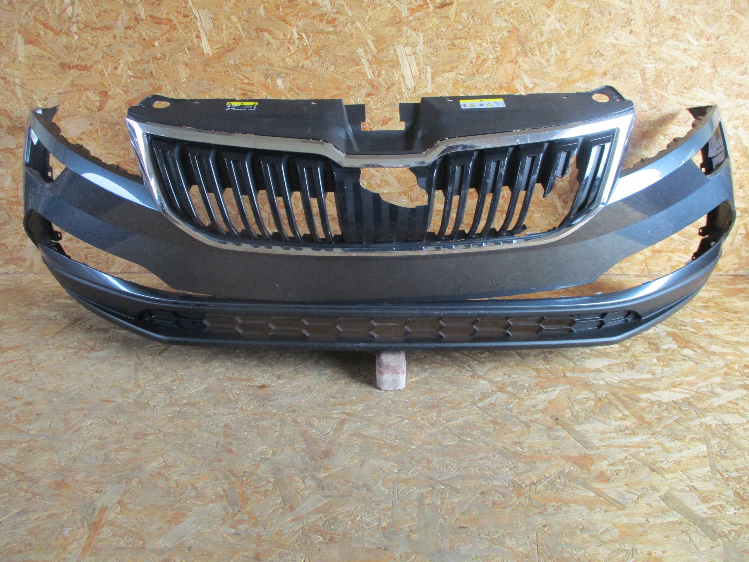 bumper front front SKODA KAROQ 57A 17