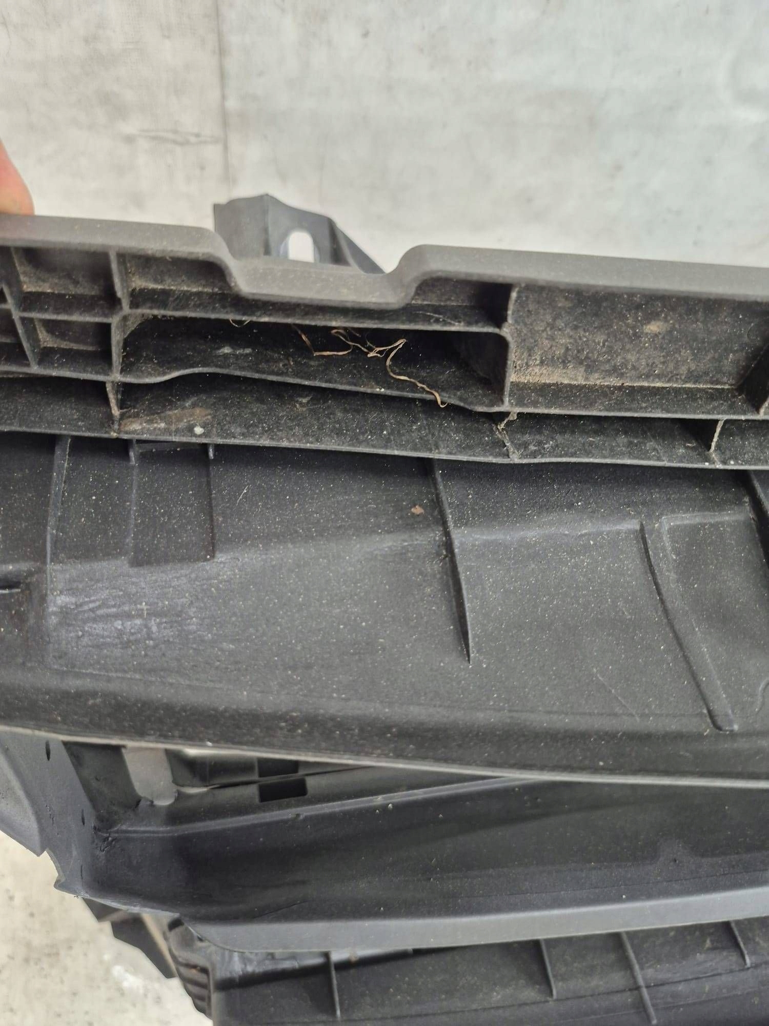 BMW X1 F48 15- support panel for radiators pillar iron 187798-15