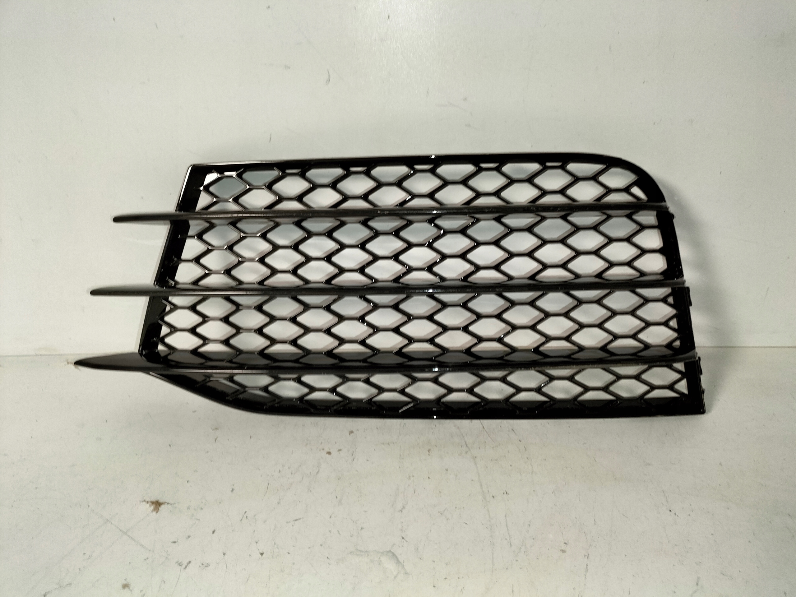 grille grid of a bumper front left AUDI TT RS 8J 06-14