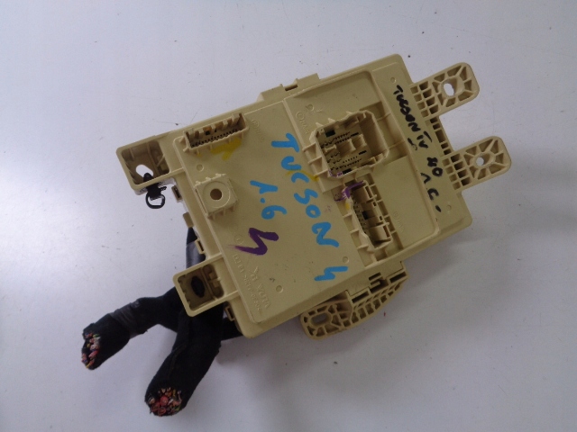 SKRZYNKA BEZPIECZNIKÓW HYUNDAI TUCSON IV 1.6 2020- Producent części Hyundai OE