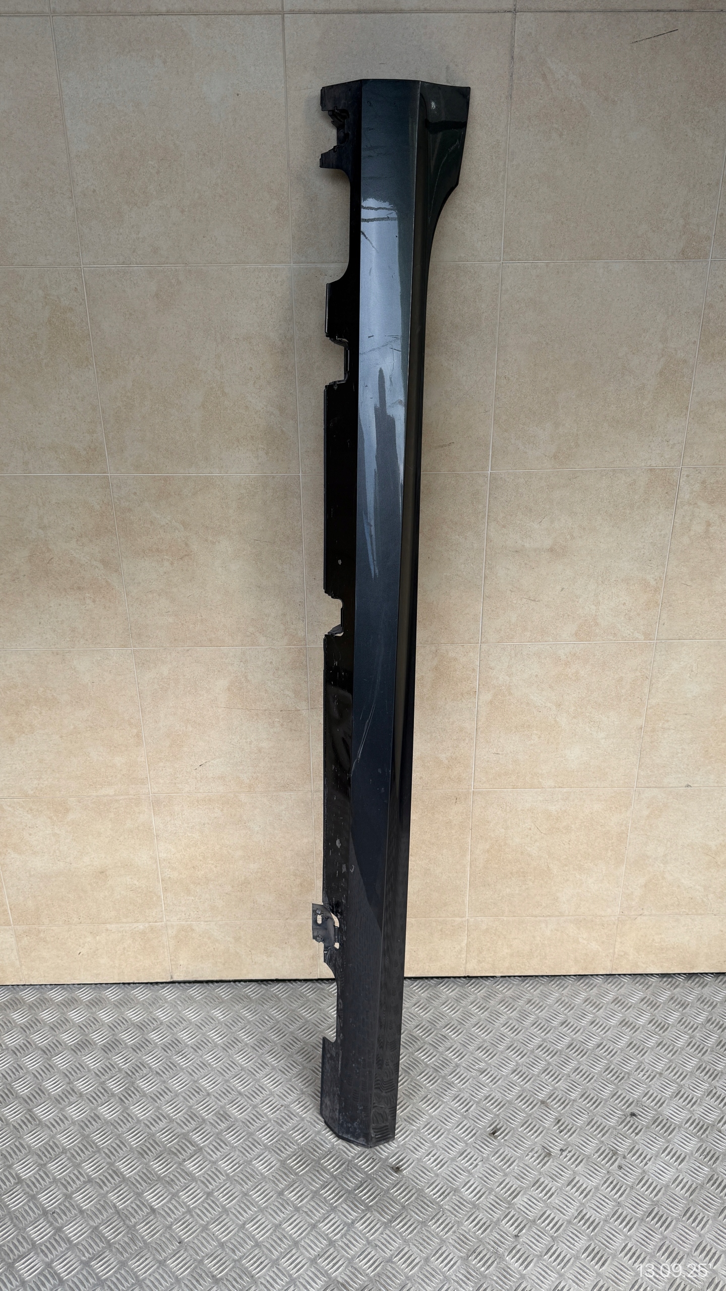 moulding threshold right FORD FIESTA MK8 LIFT ST-LINE