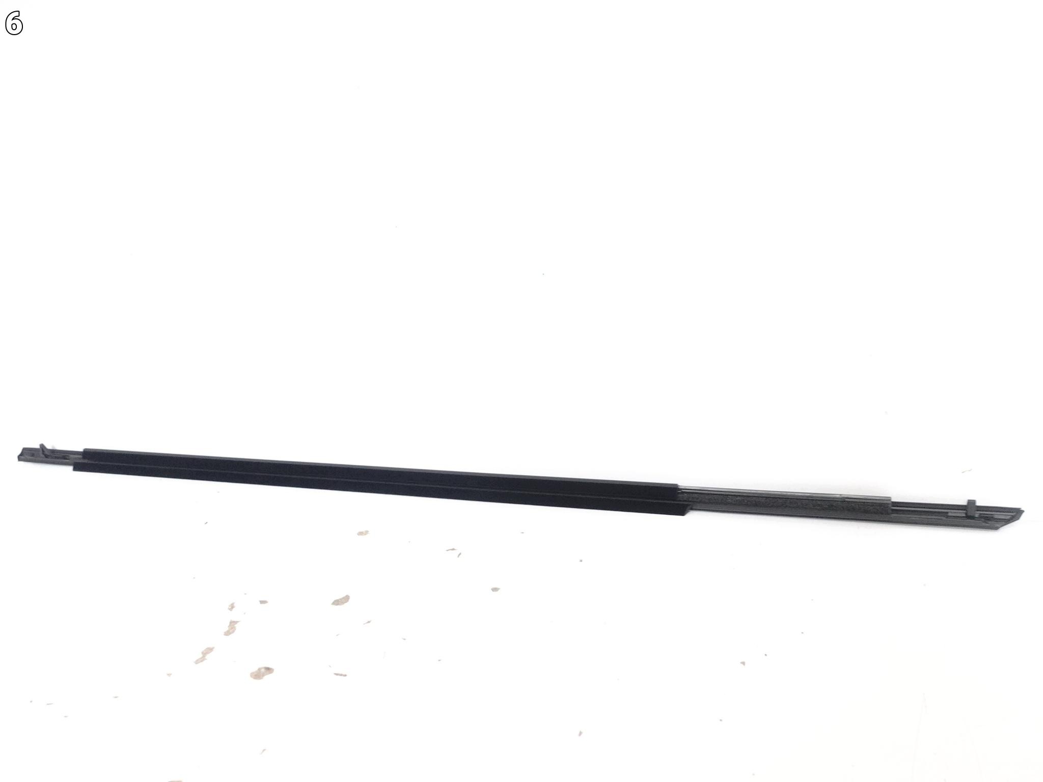 LEXUS RZ 450e 300e EB10 EB20 23- moulding dust windows door front right