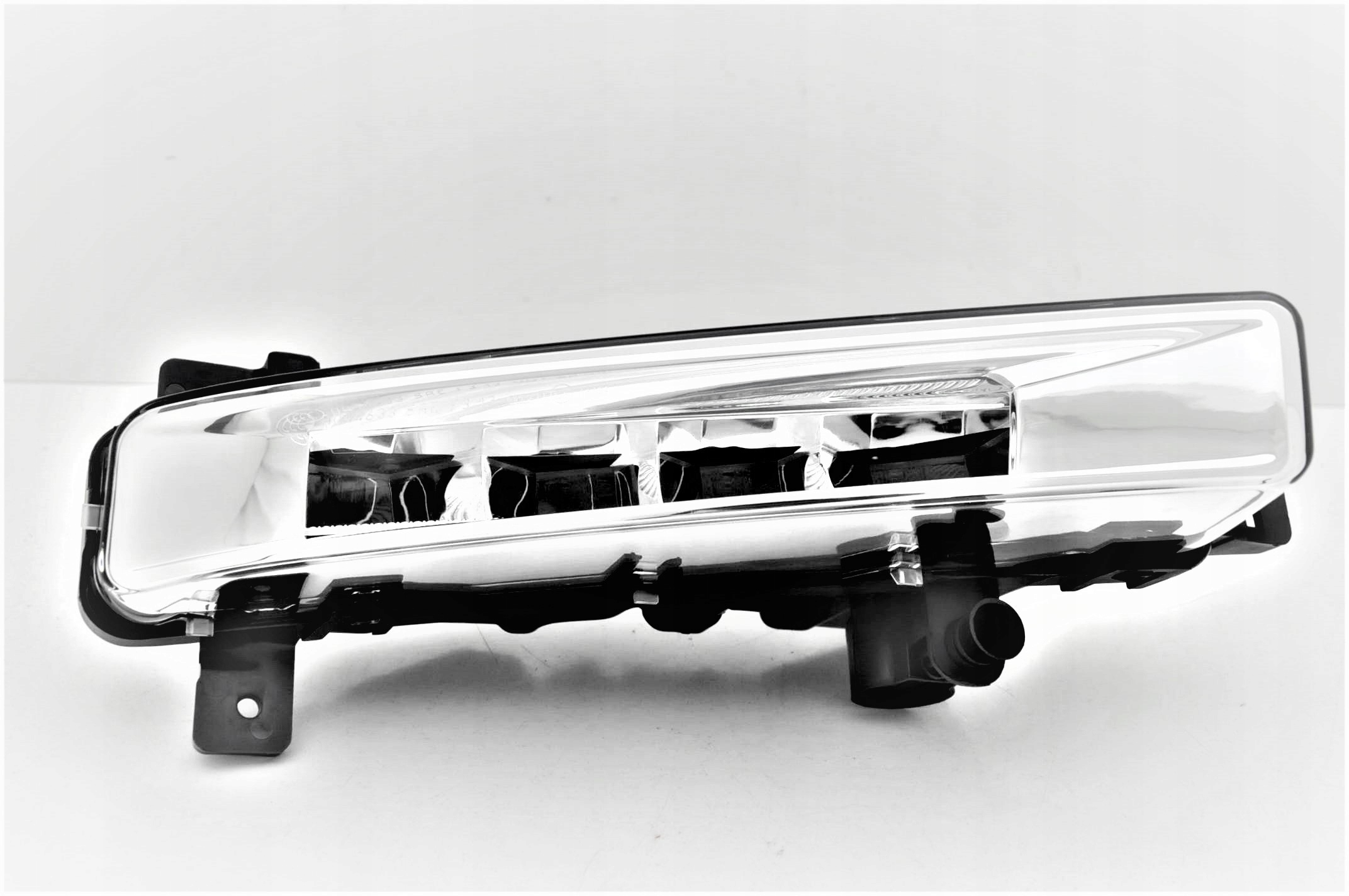 BMW 5 G30 2017- ГАЛОГЕН led правый