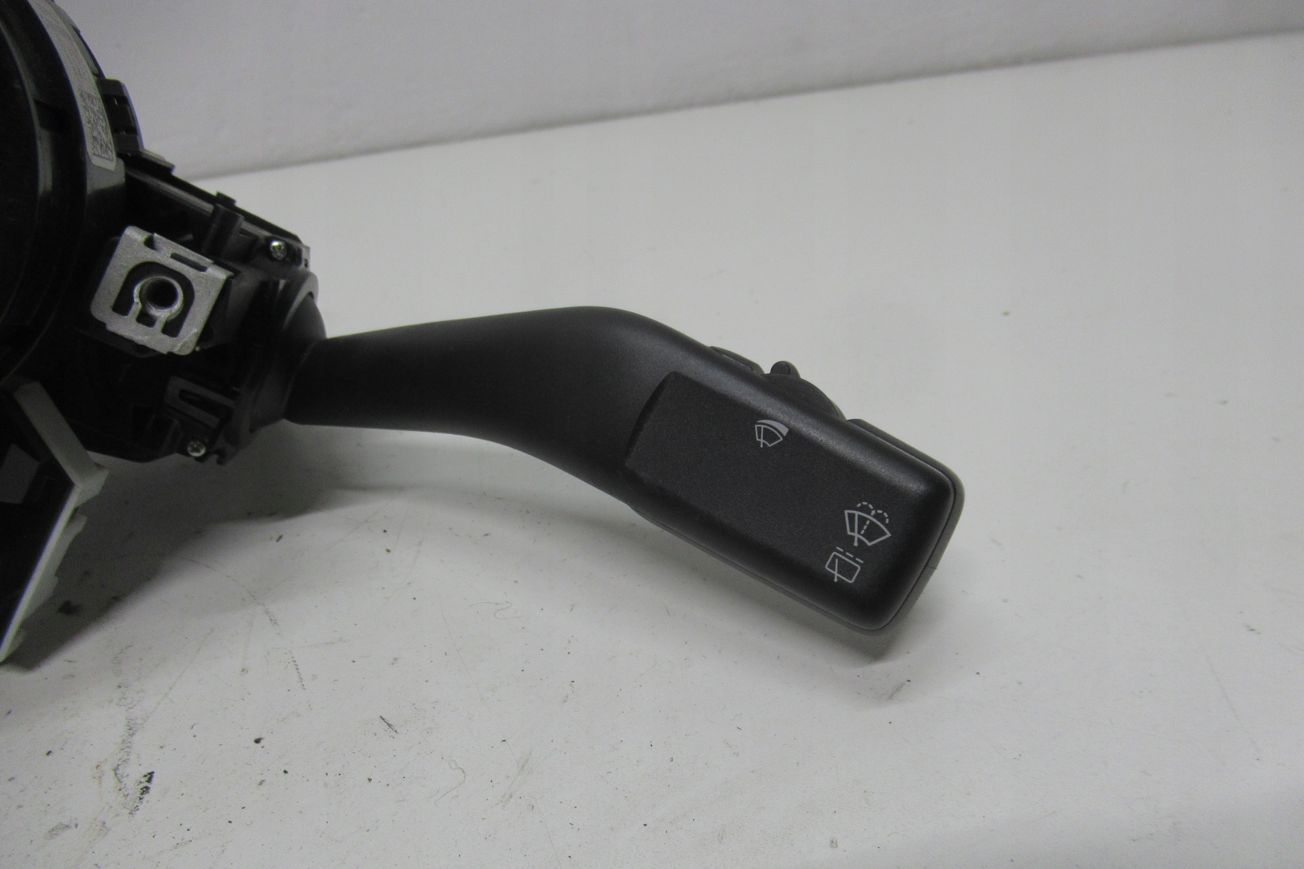 VW GOLF V steering wheel levers and controls ring 1K0959653C