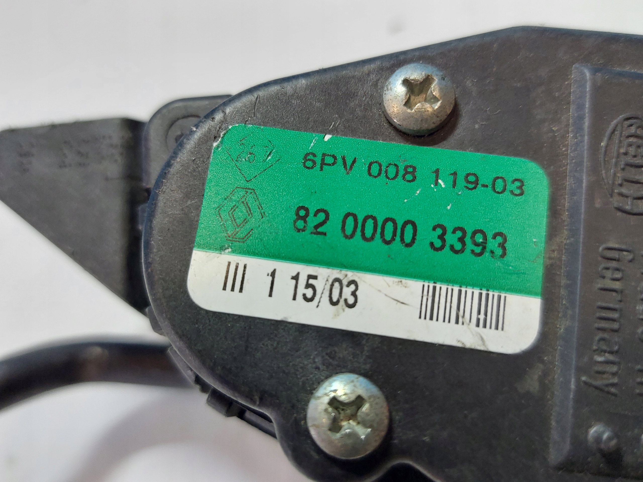 Gaspedal LAGUNA II 2.0T 8200003393