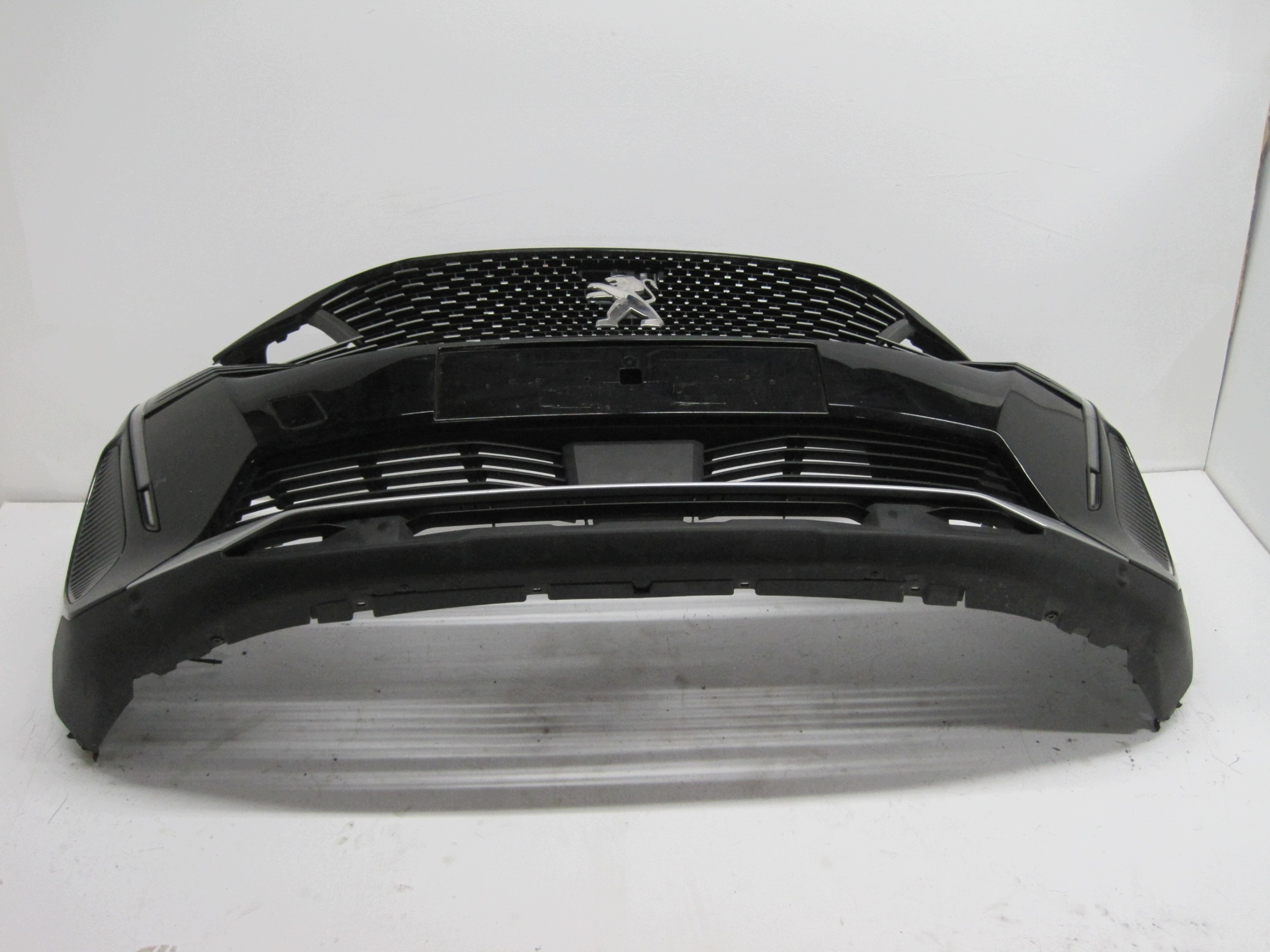 bumper PEUGEOT 5008 II 6PDC 22R front front