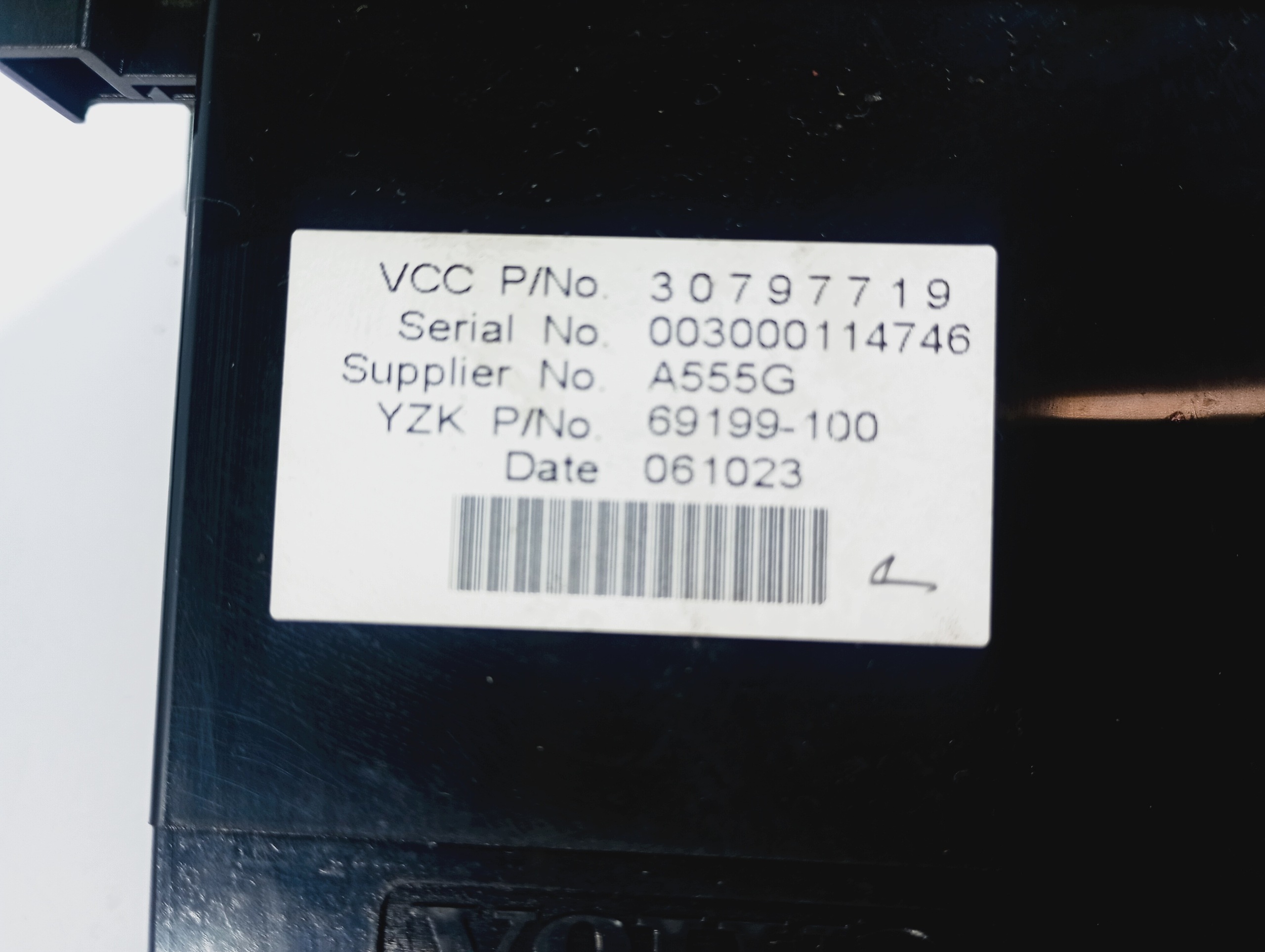 EKRAN display OE 30797719 Volvo V50 2 II 04-10