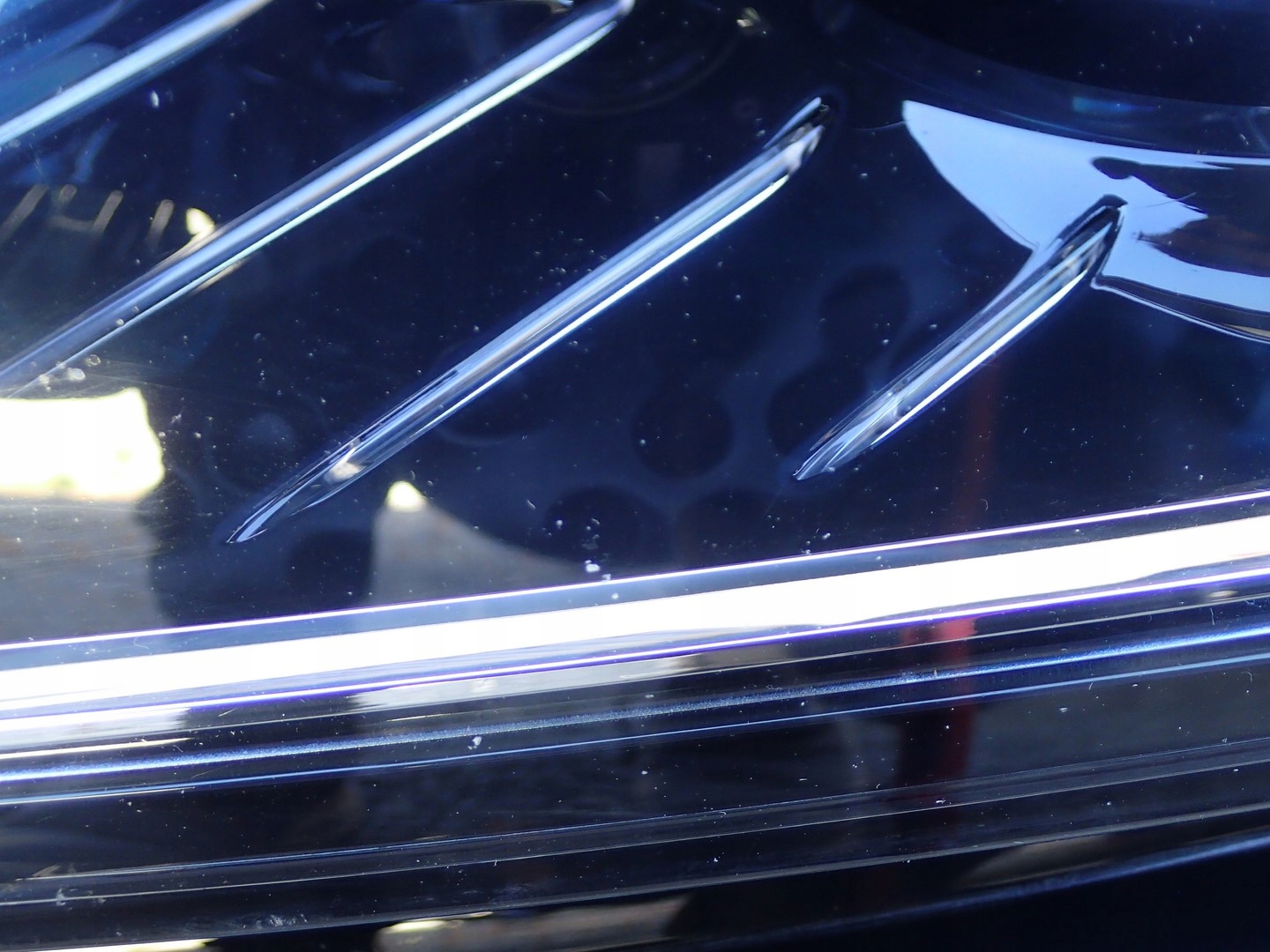 light left left FULL LED SKODA KAROQ 57B941015D