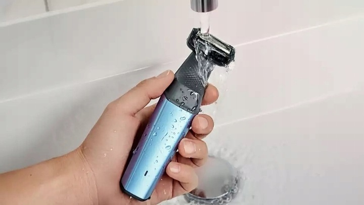 PHILIPS WODOODPORNA GOLARKA TRYMER DO CIAŁA I STREF INTYMNYCH + 3 NASADKI EAN (GTIN) 5905997407885