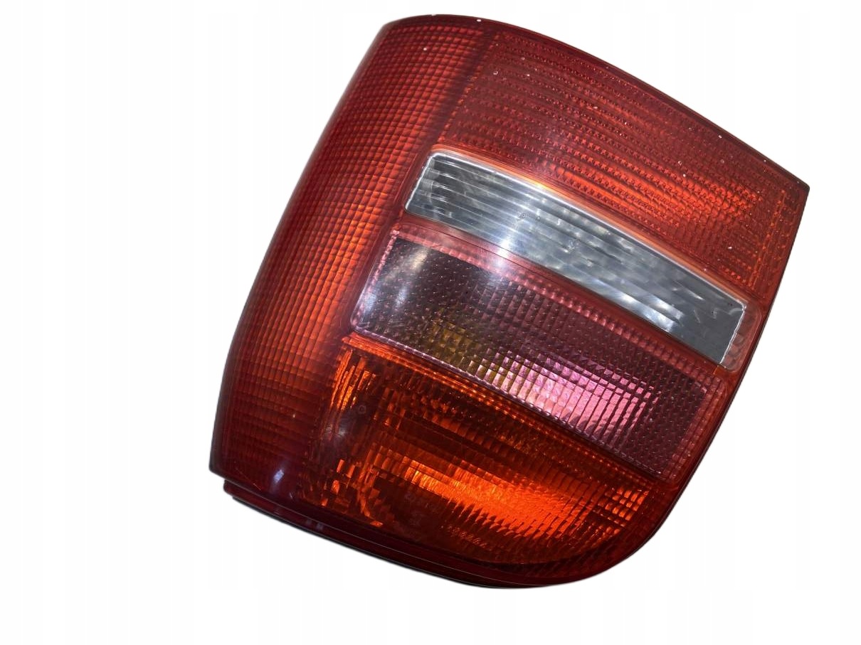 light right rear part AUDI A4 B5 FL KOMBI 8D9945096D